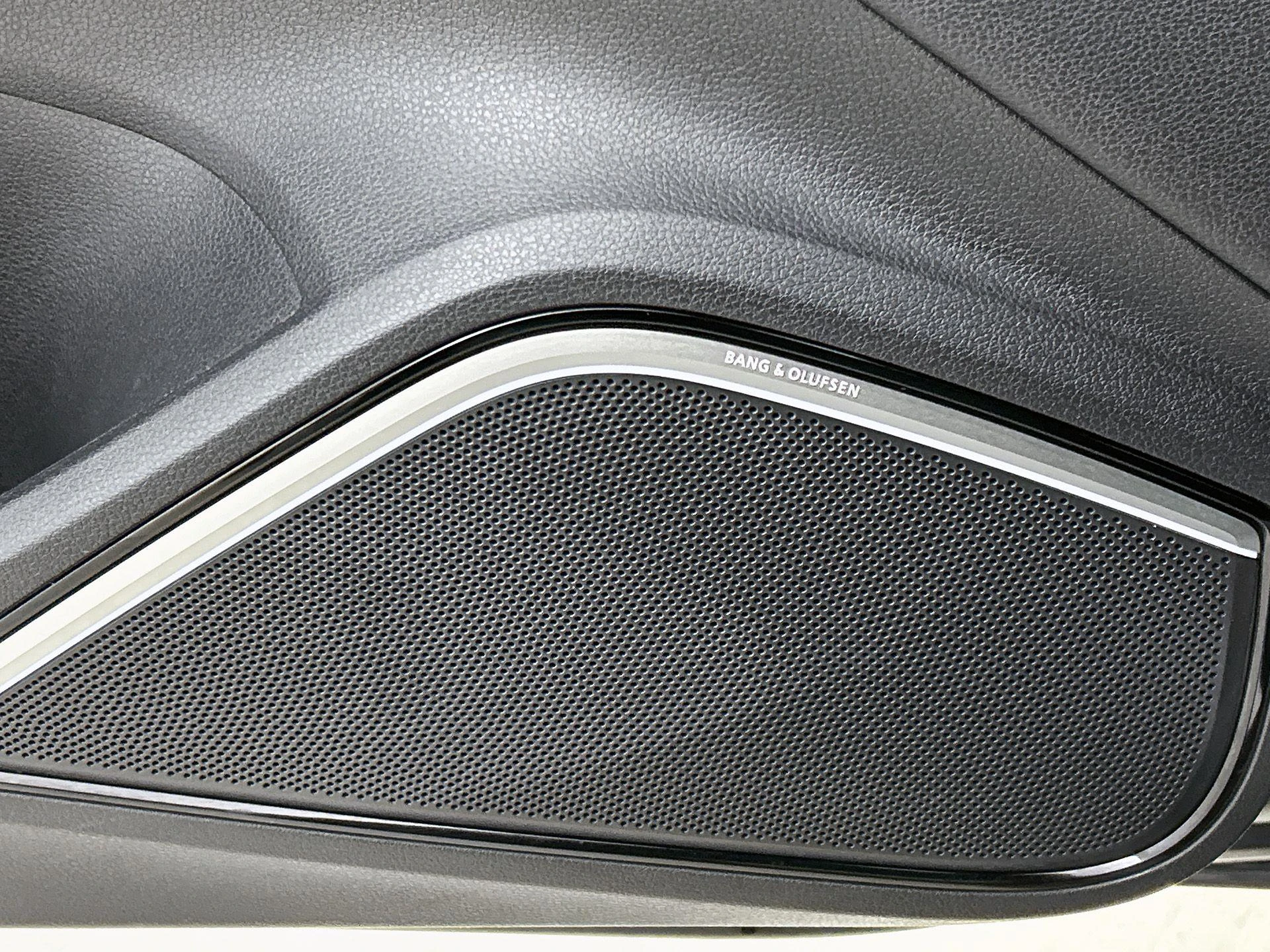 Audi-RS3-image-13