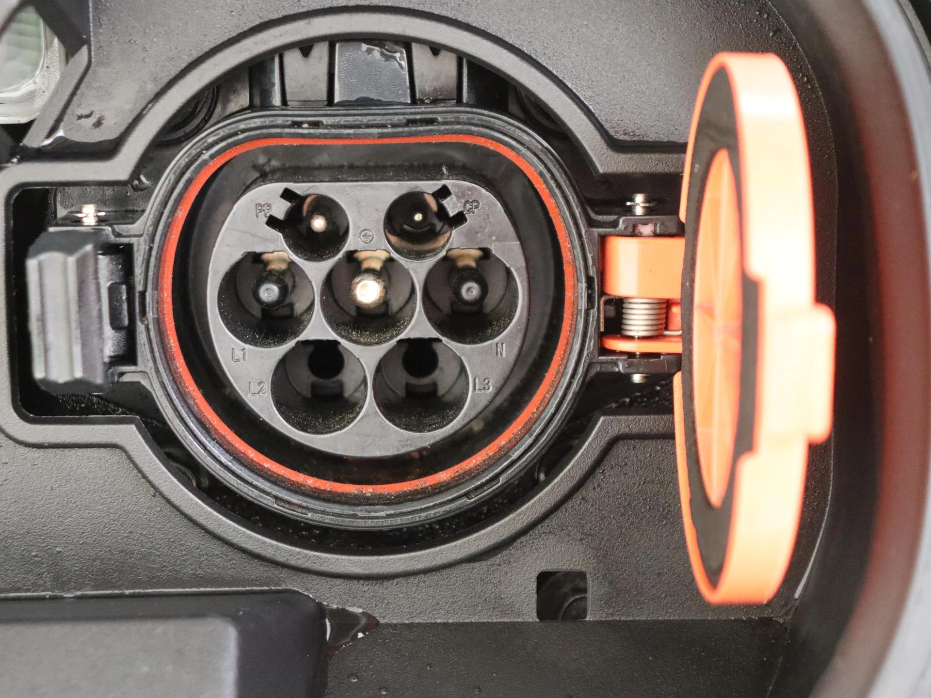 Nissan-Leaf-image-26