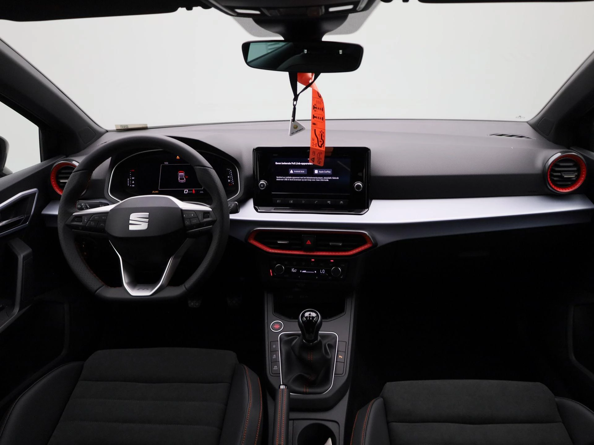 SEAT-Ibiza-image-33