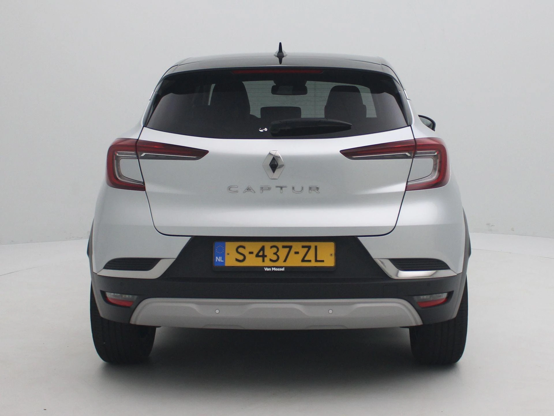 Renault-Captur-image-4