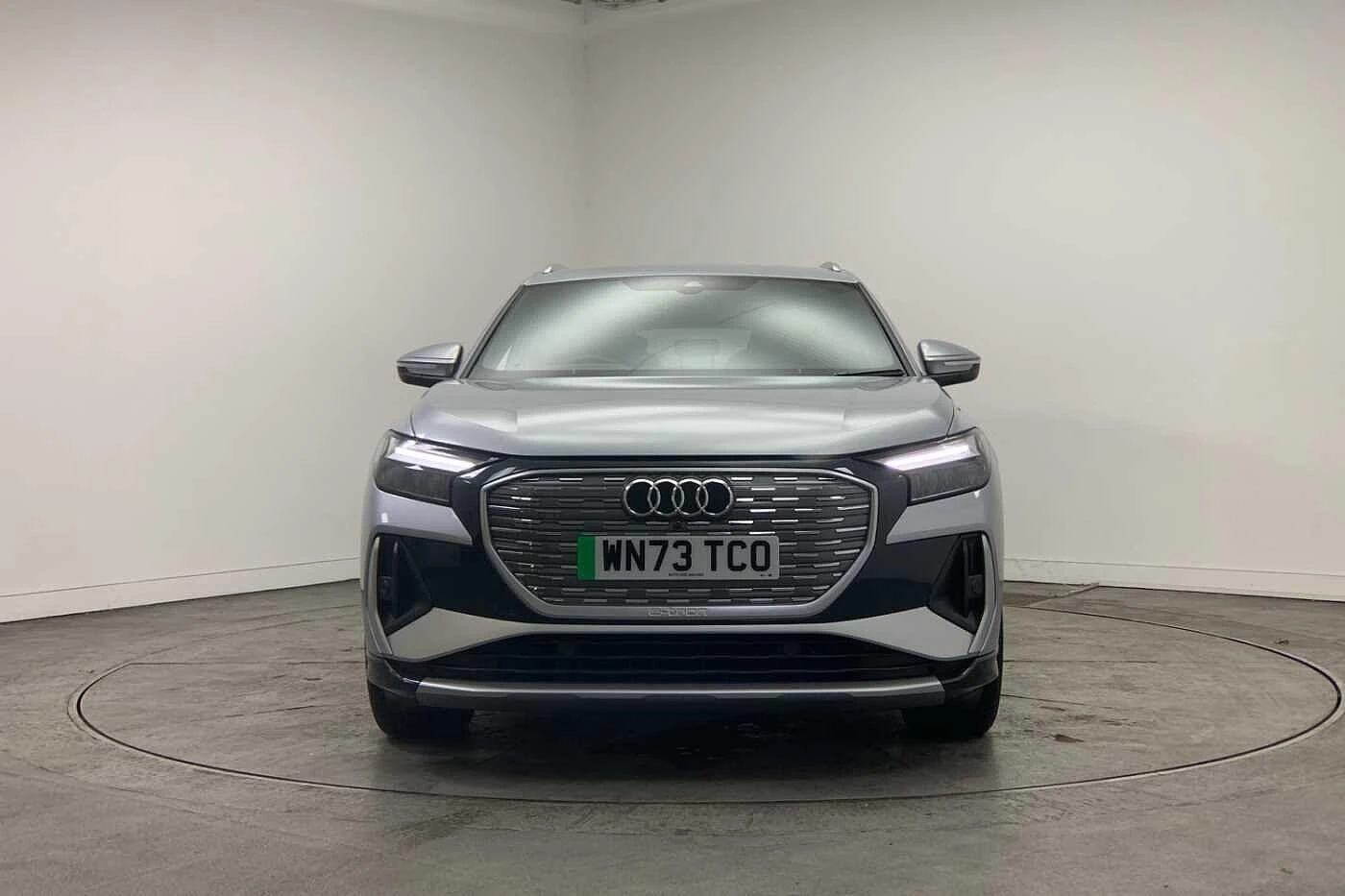 Audi-Q4 e-tron-image-6