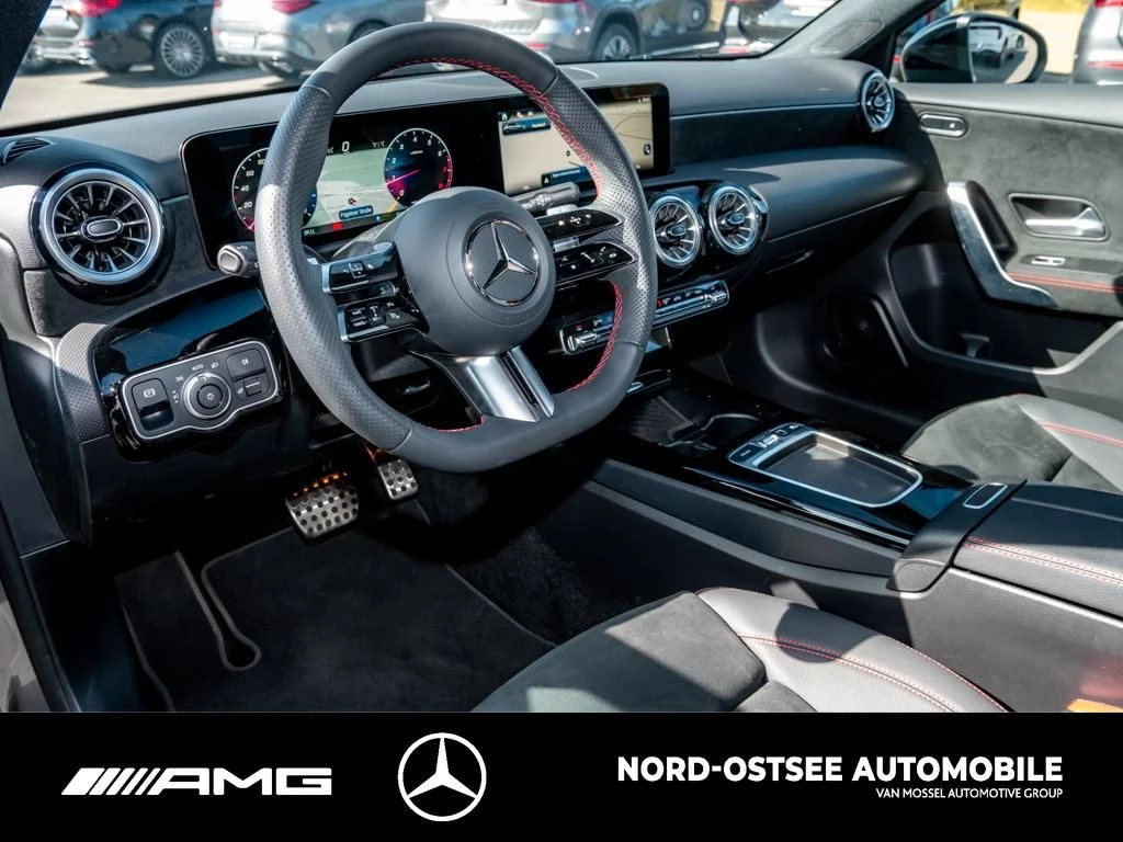 Mercedes-Benz A-Klasse 200 AMG NIGHT SHZ MBUX KEYLESS-GO AMG Line