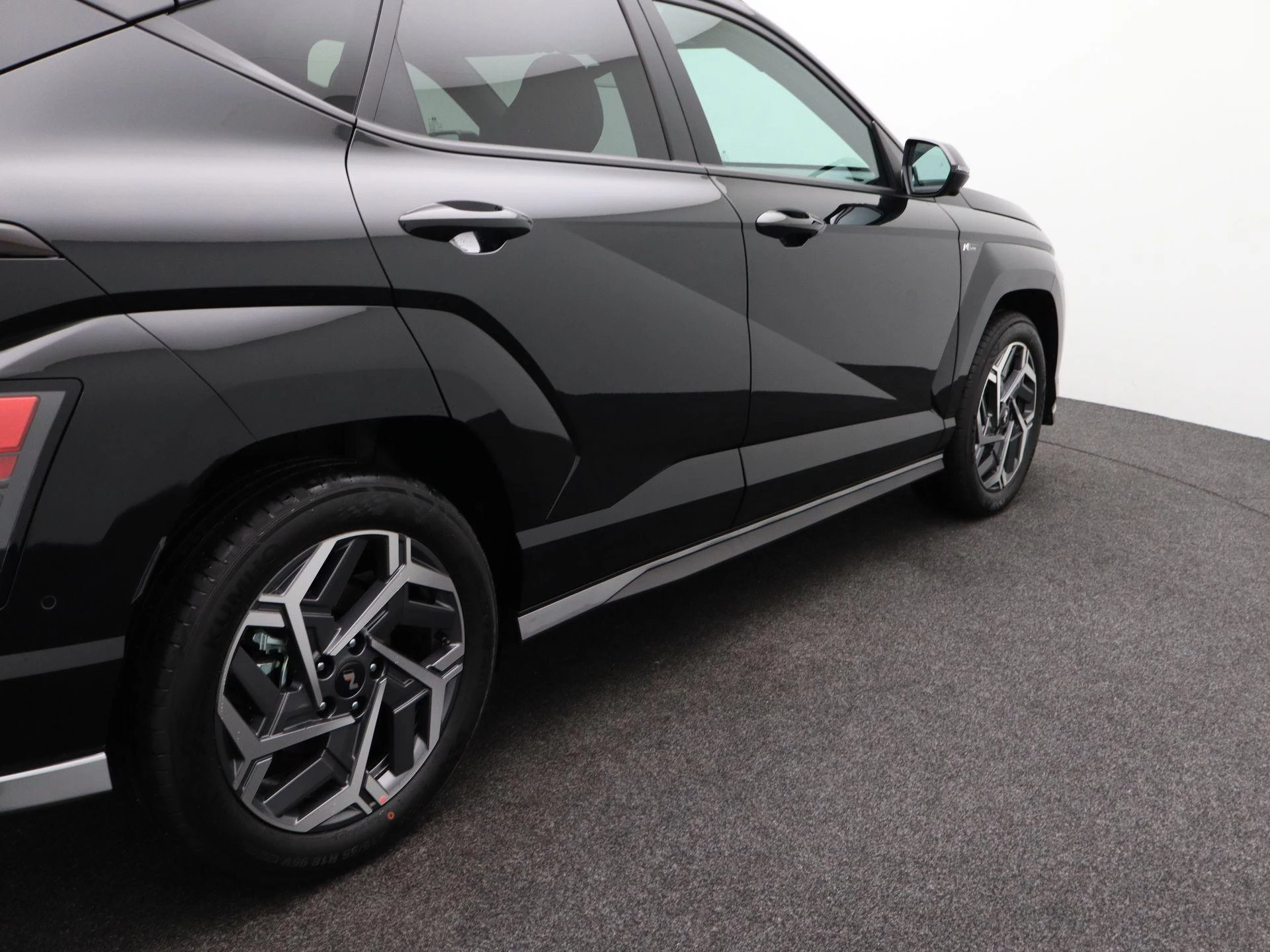 Hyundai-Kona-image-38