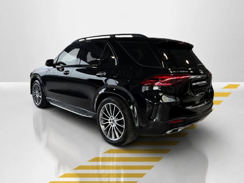 Mercedes-Benz-GLE 350 de-image-12