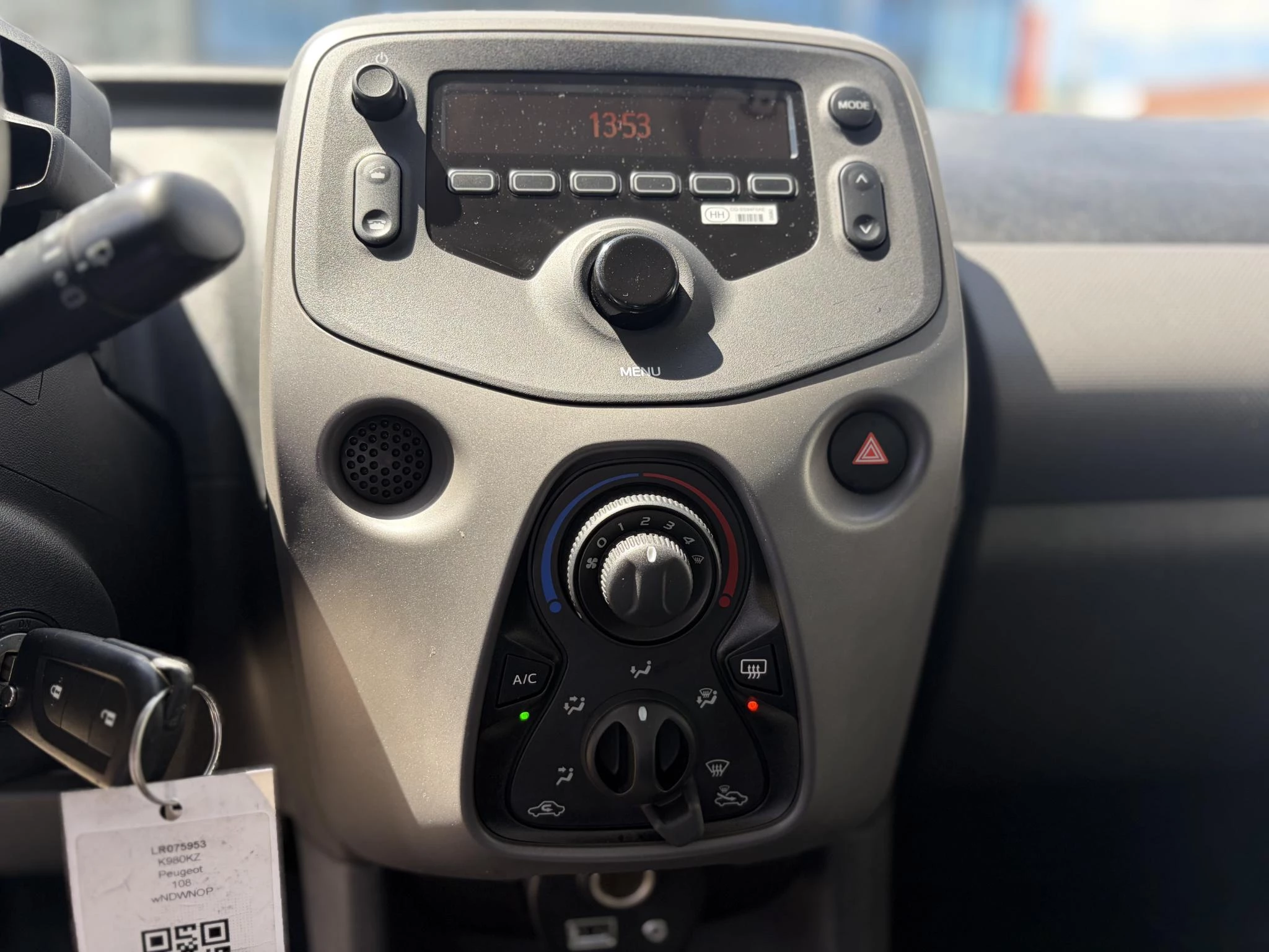 Peugeot-108-image-18