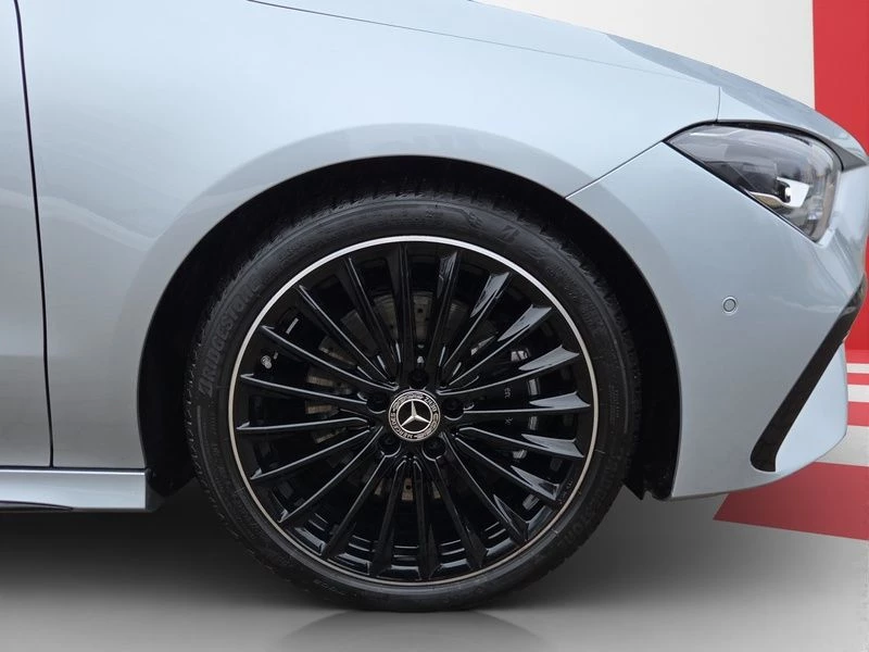 Mercedes-Benz CLA 200 d AMG Line SHOOTING BRAKE KAMERA SITZH L AMG LineX118 CLA 200 d AMG Line SHOOTING BRAKE KAMERA SITZH L AMG Line
