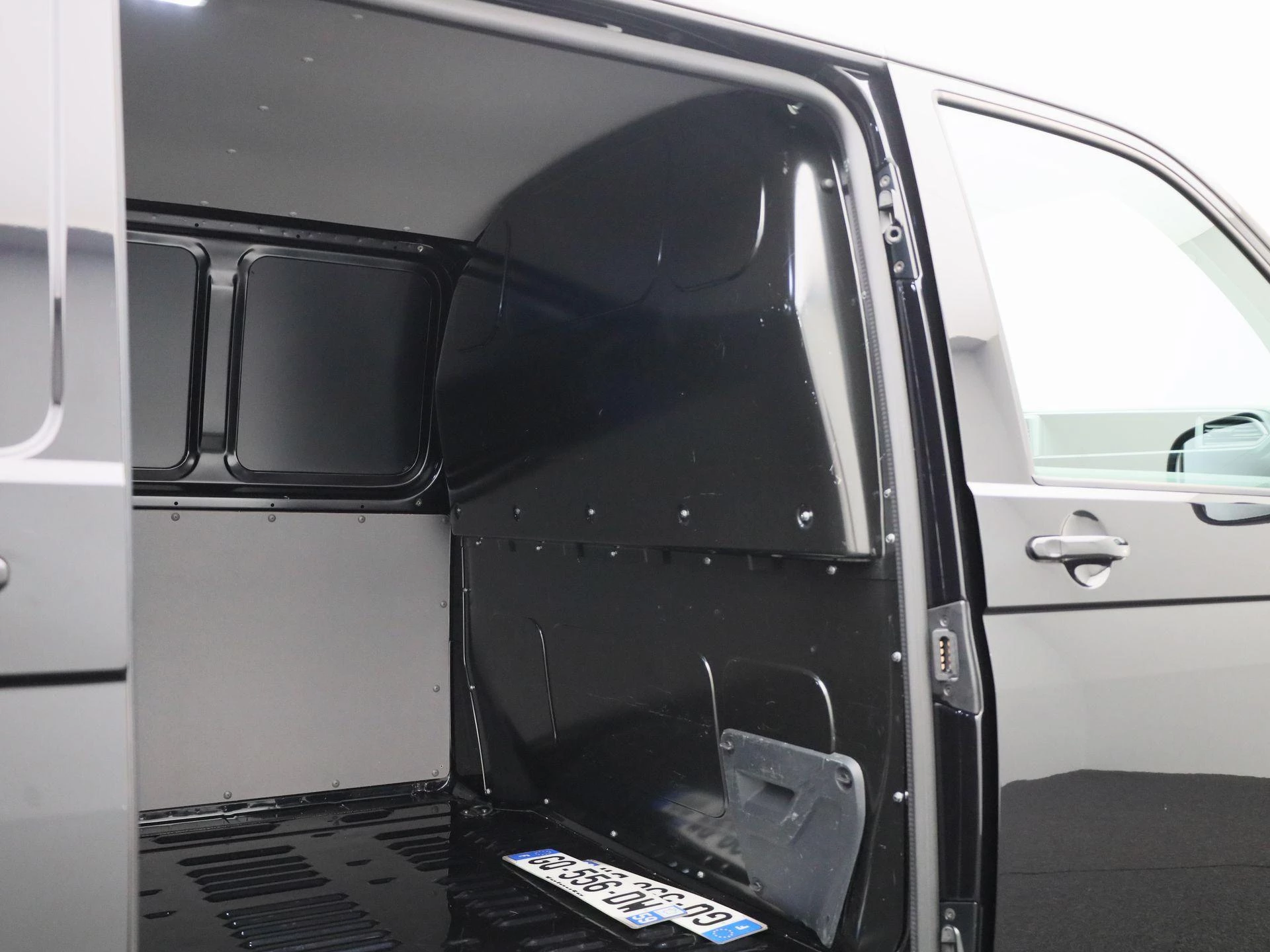 Volkswagen Transporter 2.0 TDI L1H1 150PK