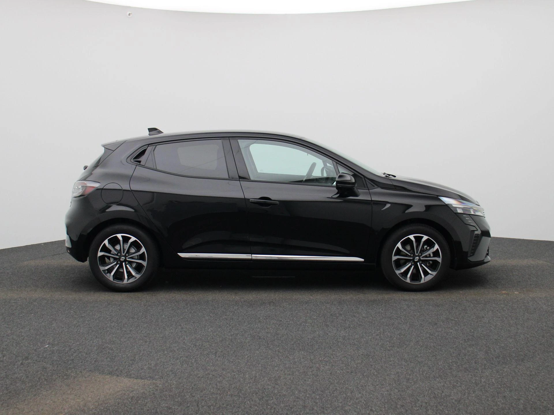 Renault-Clio-image-5