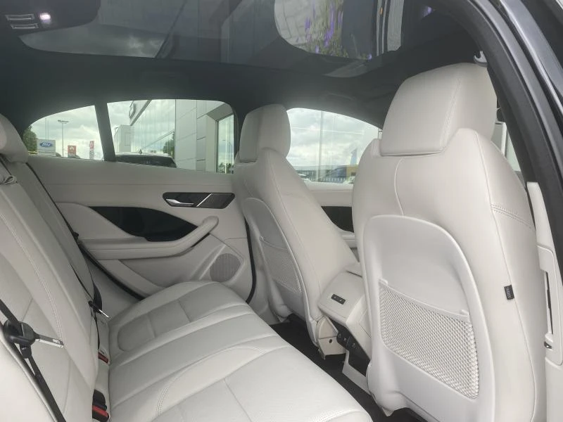 Jaguar-I-PACE-image-5