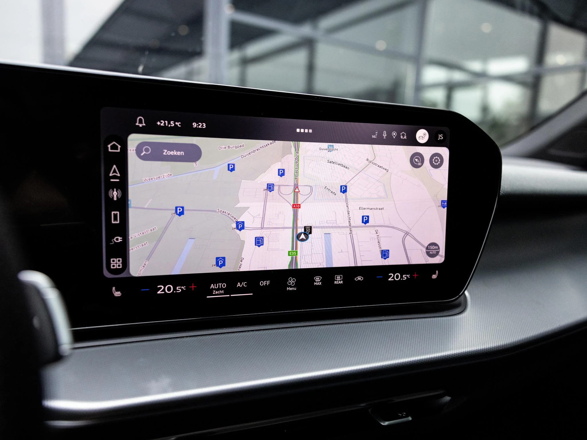 Audi-Q3-image-19
