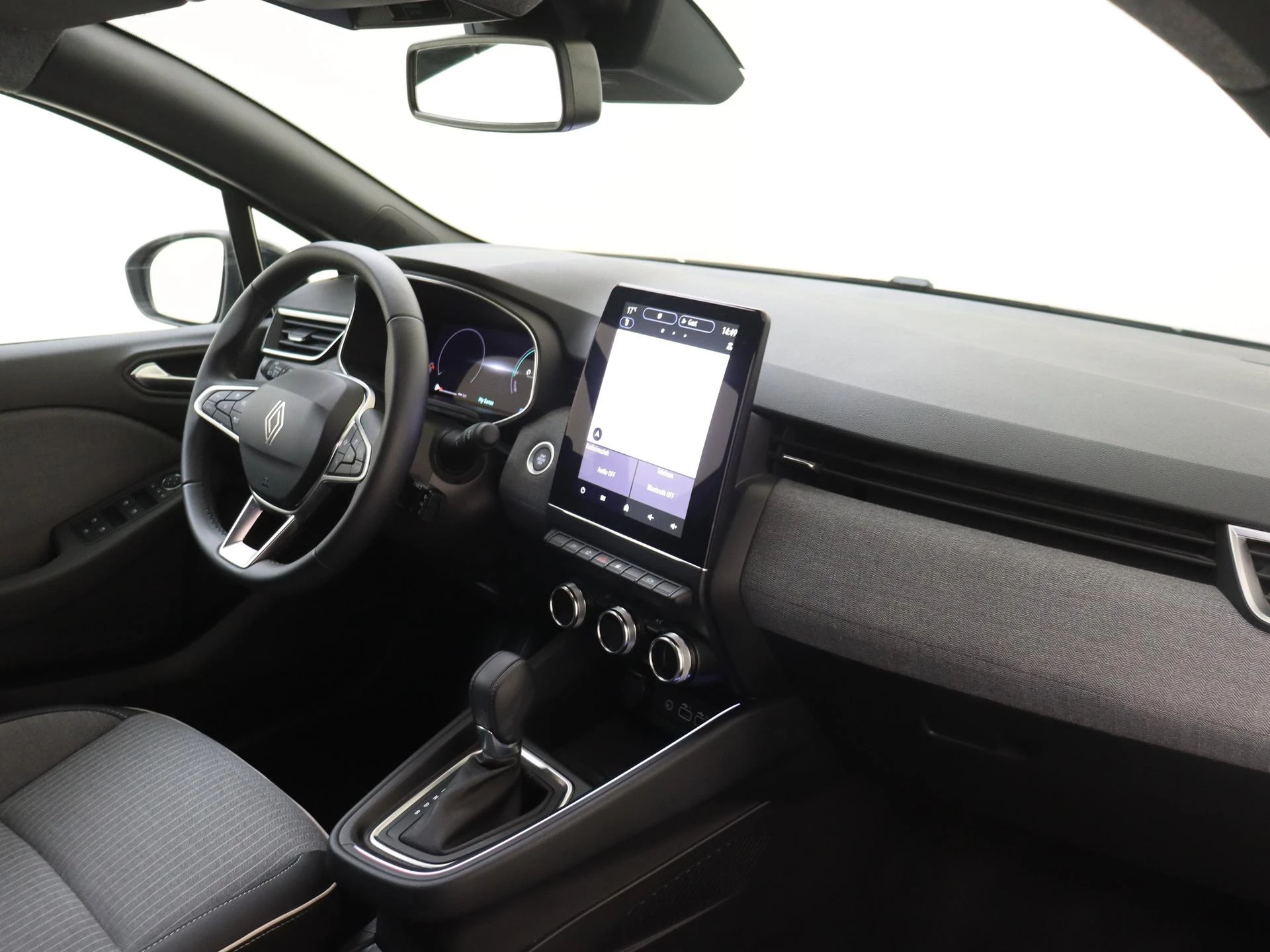 Renault-Clio-image-10