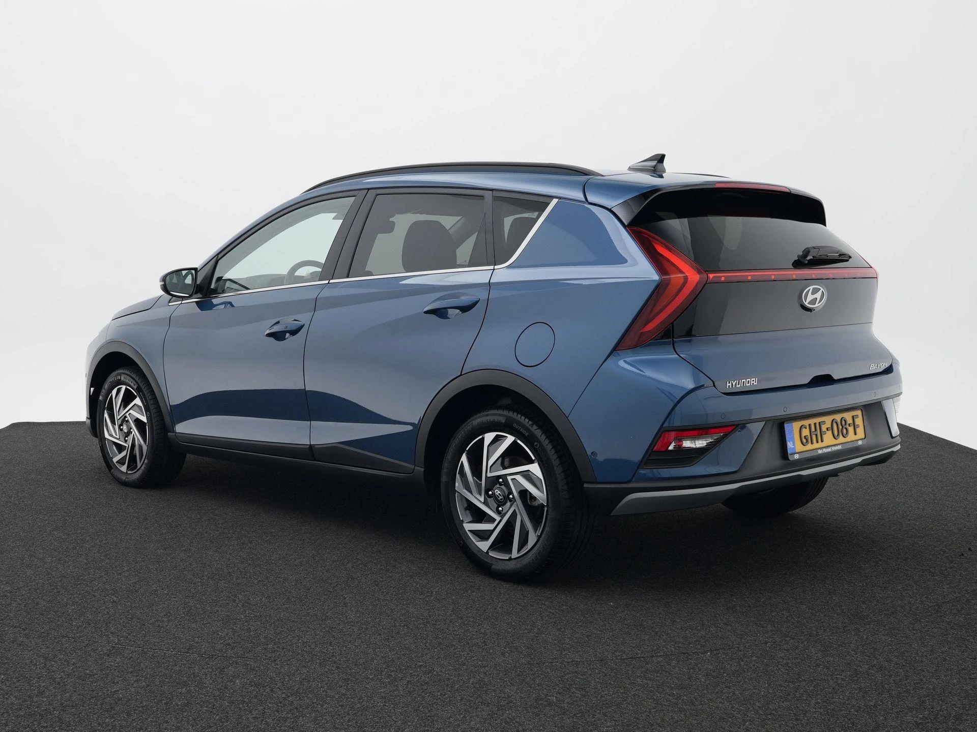 Hyundai Bayon 1.0 T-GDI Premium Sky