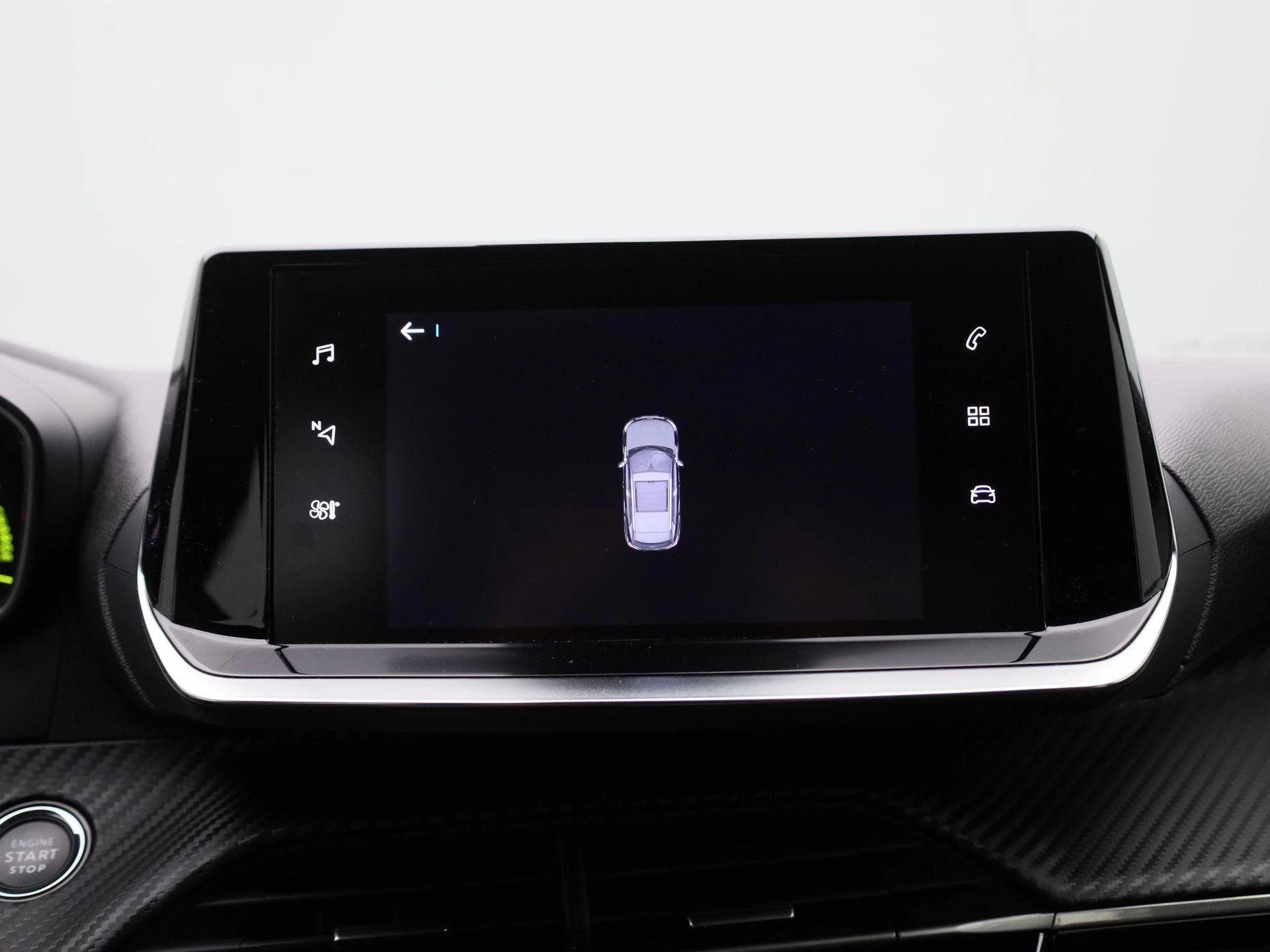 Peugeot-e-2008-image-26