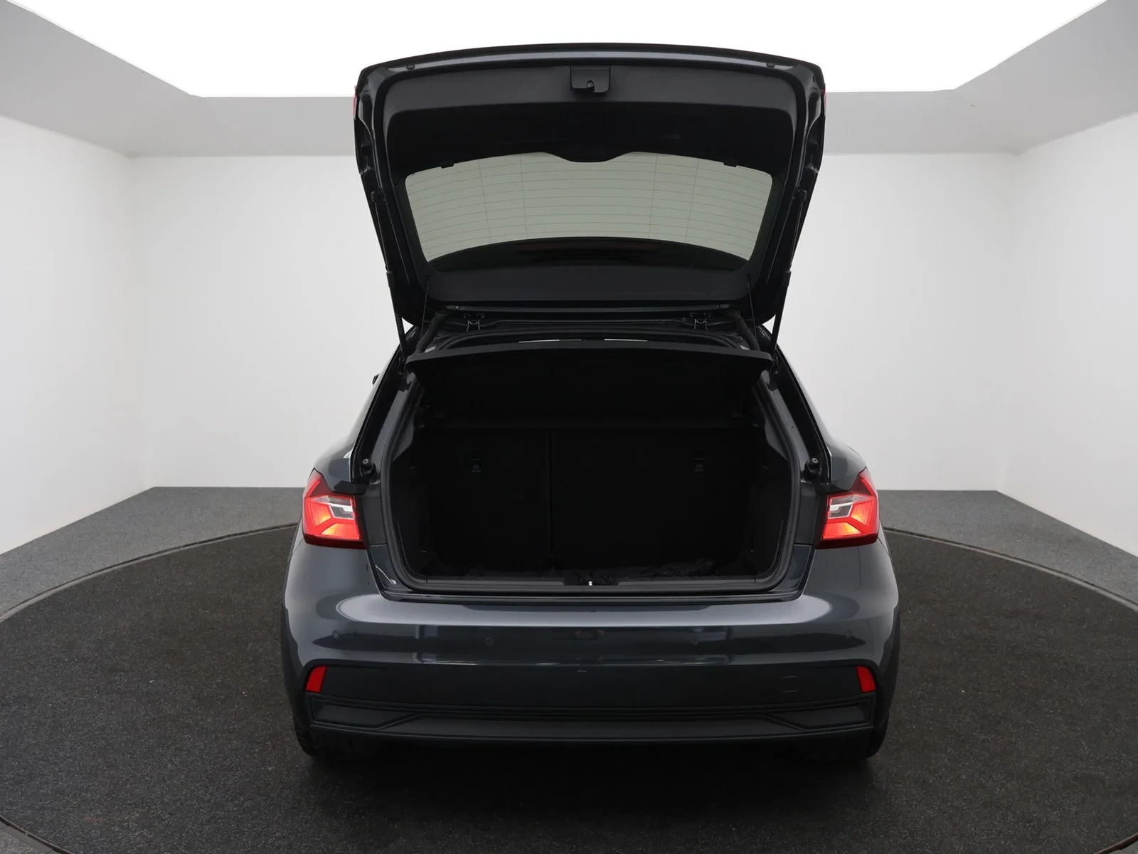 Audi A1 Sportback Audi A1 Sportback 25TFSI 95PK *AUTOMAAT*LEDER*SHADOW*S LINE INTERIEUR*VIRTUAL COCKPIT*CRUISE*APP-CON