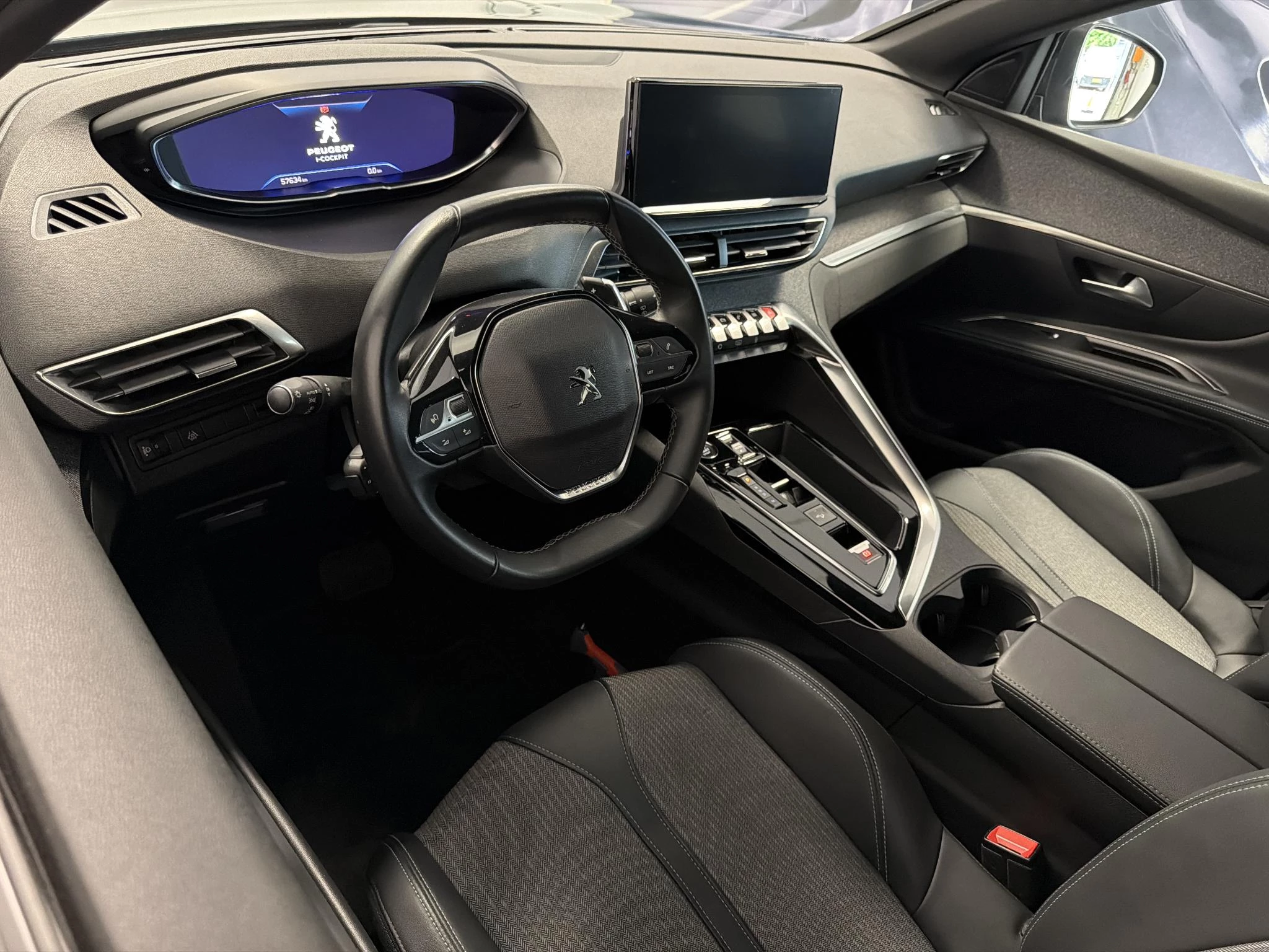 Peugeot-5008-image-5