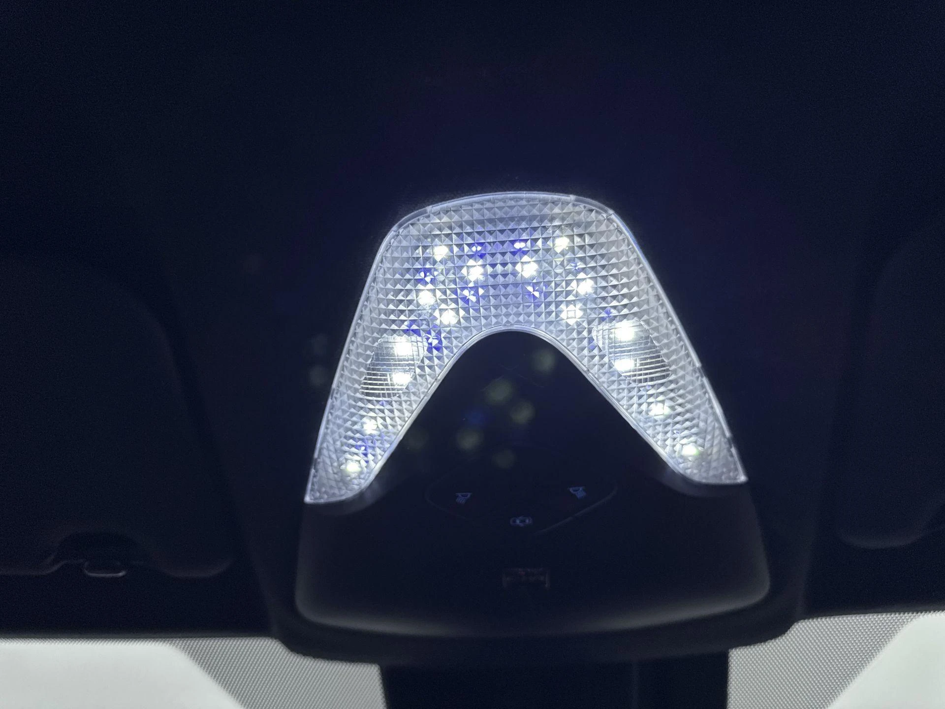Toyota-C-HR-image-19