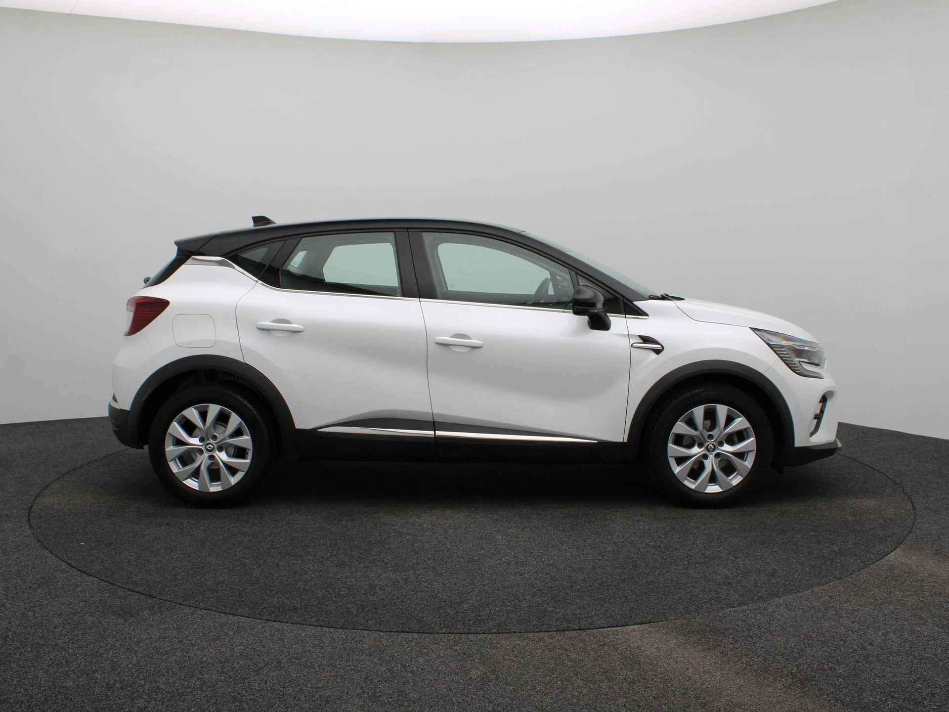 Renault-Captur-image-10