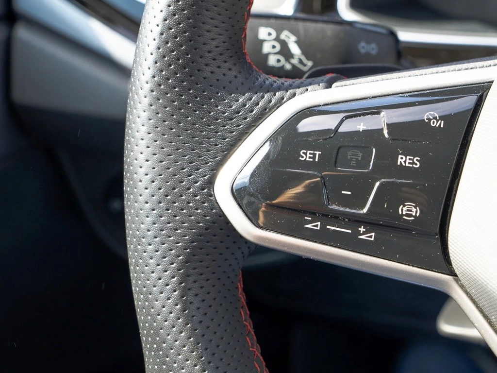 Volkswagen-Polo-image-16