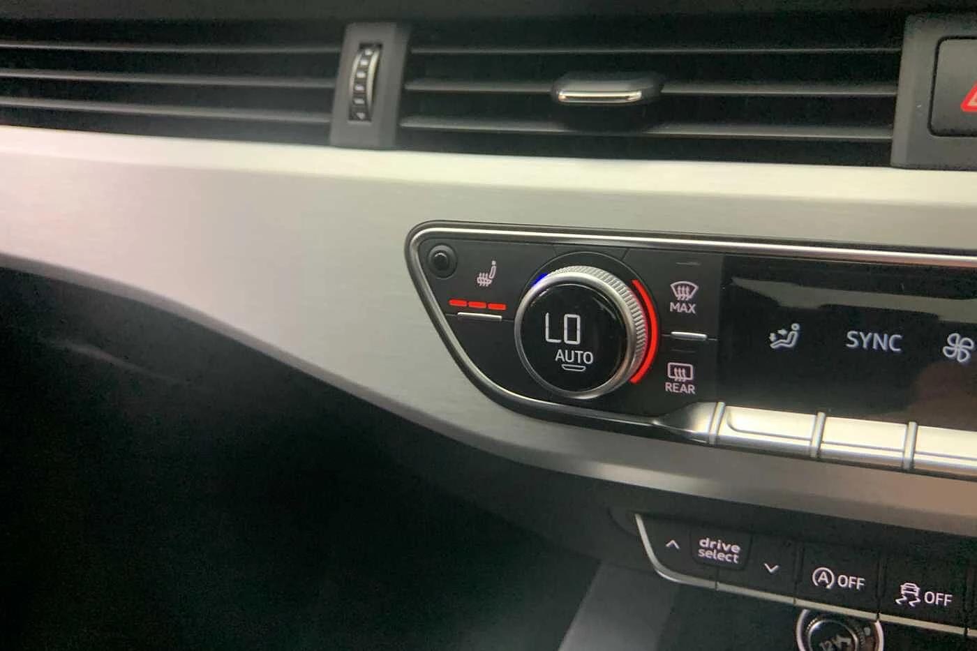 Audi-A4-image-14