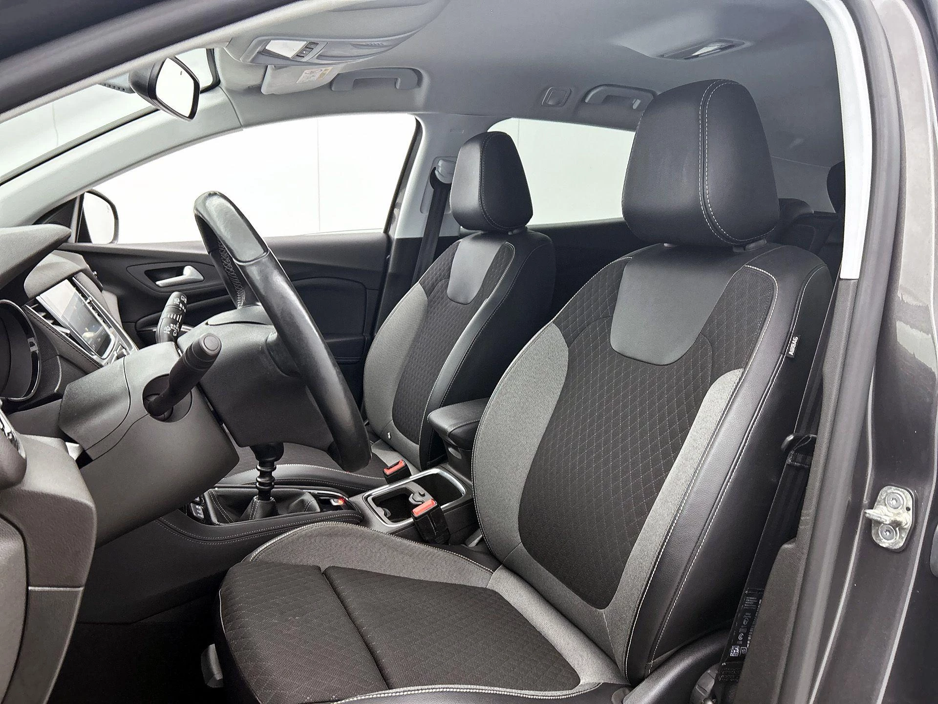 Opel-Grandland X-image-36