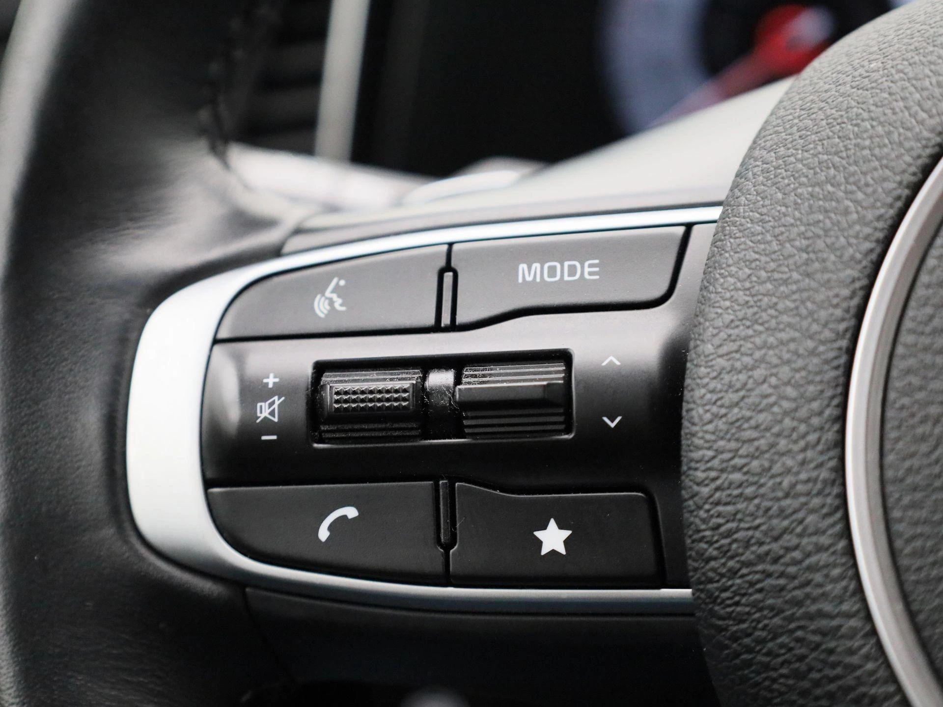 Kia Sportage Pulse 1.6 T-GDi 48V 150Pk DCT Automaat