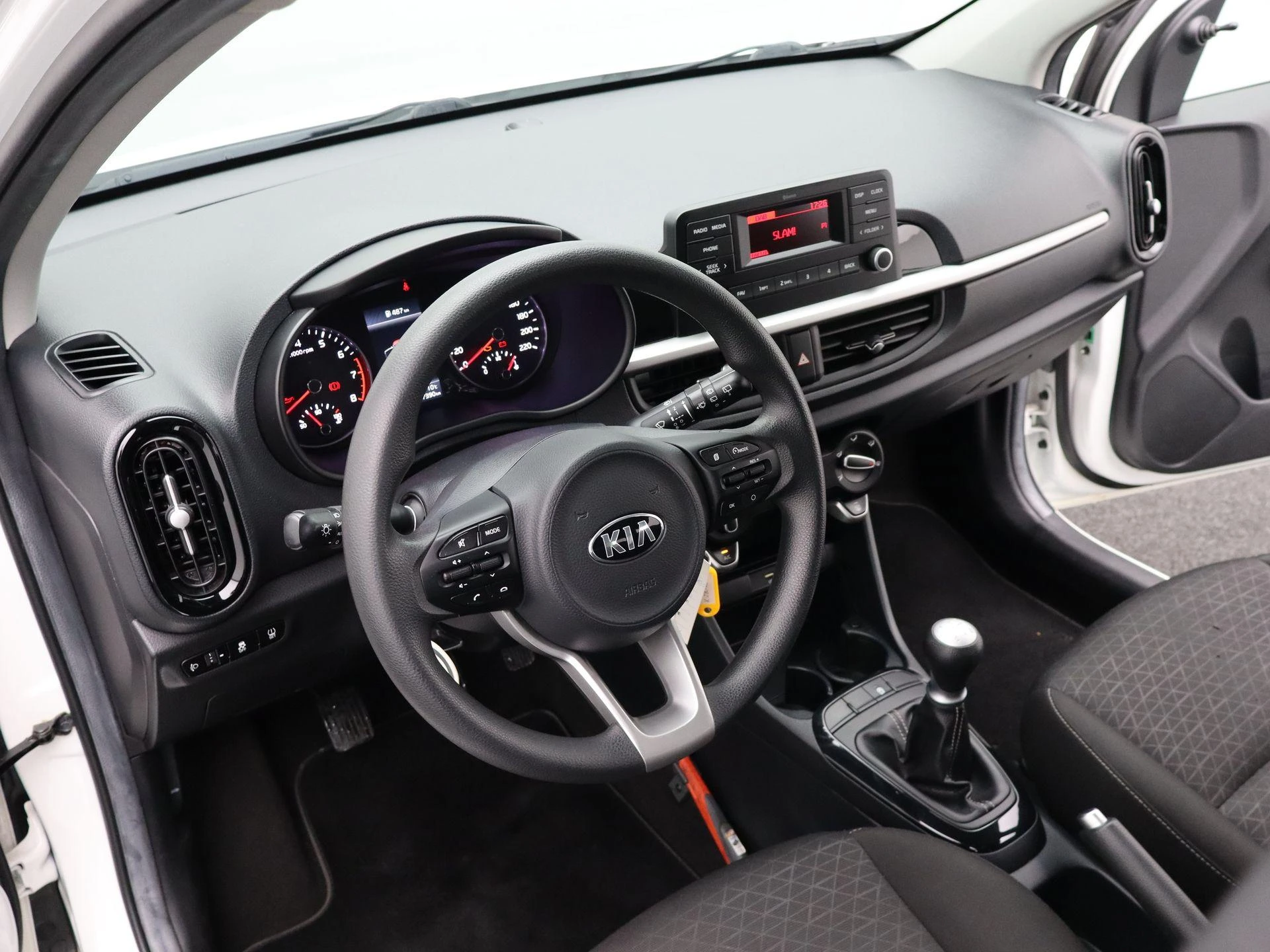 Kia-Picanto-image-24
