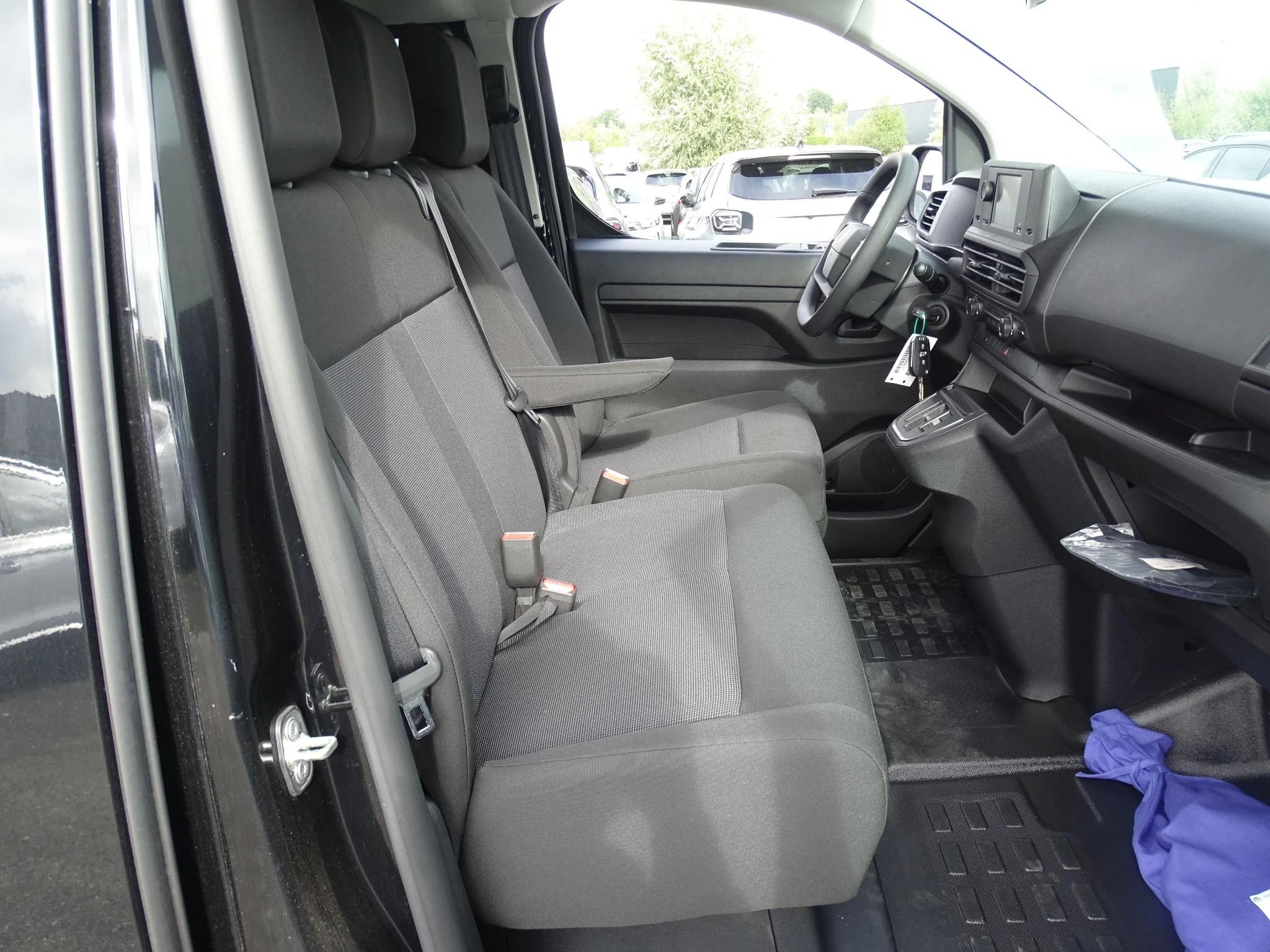 Peugeot-Expert-image-7
