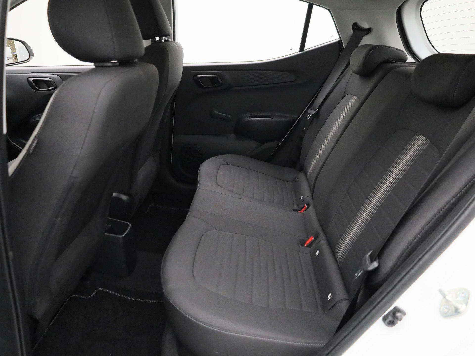 Hyundai i10 - 12
