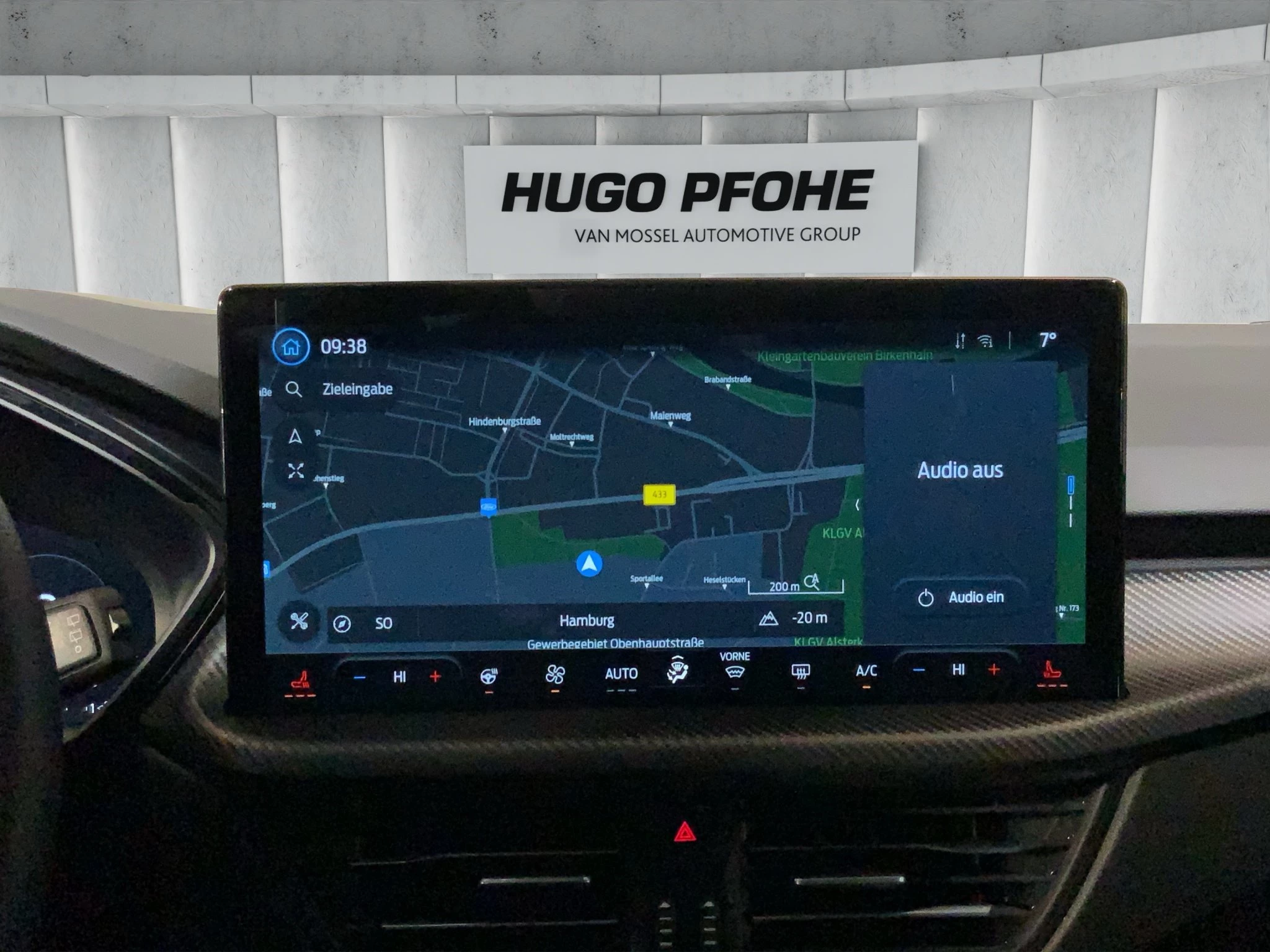 Ford Kuga ST-Line X Aut.*360GRAD*LED-MATRIX*NAVI*GRA*WINTER-PKT.