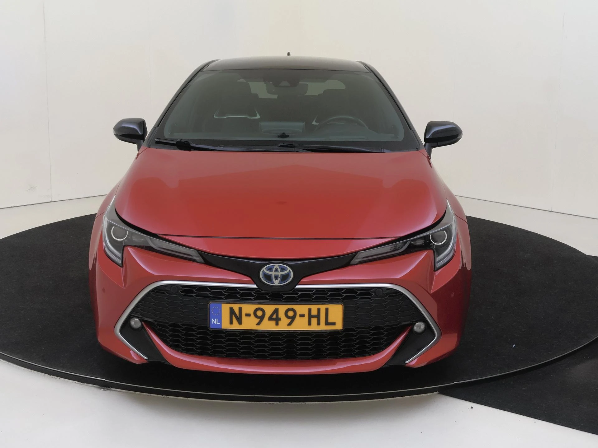 Toyota-Corolla-image-1