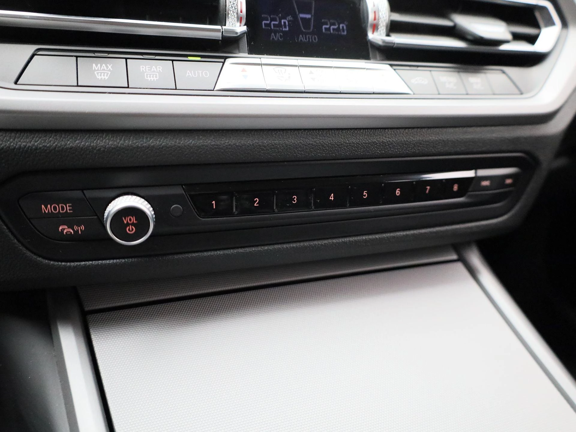 BMW 3 Reeks Touring 318dA (110 kW)