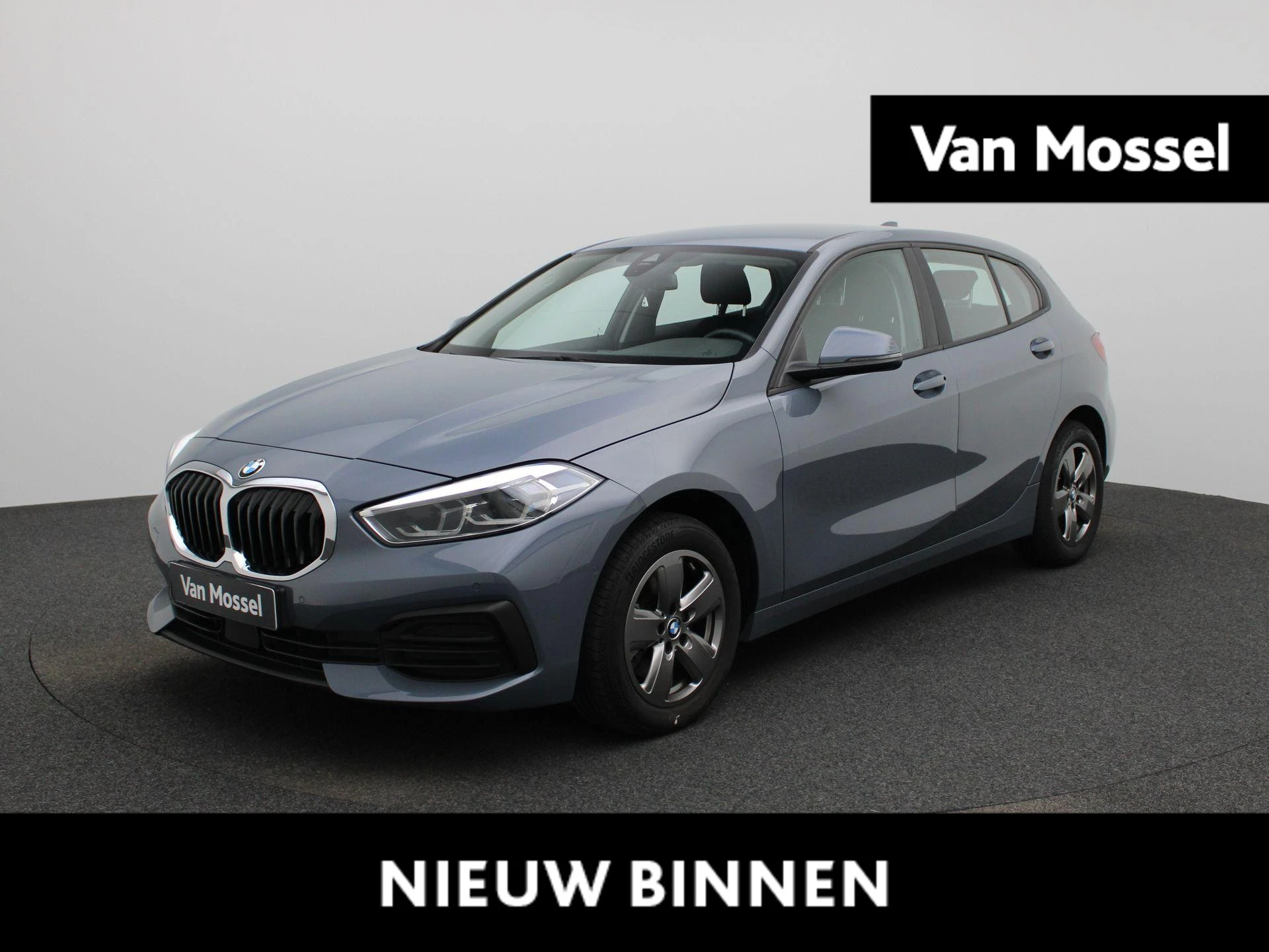 BMW-1 Reeks-image-0