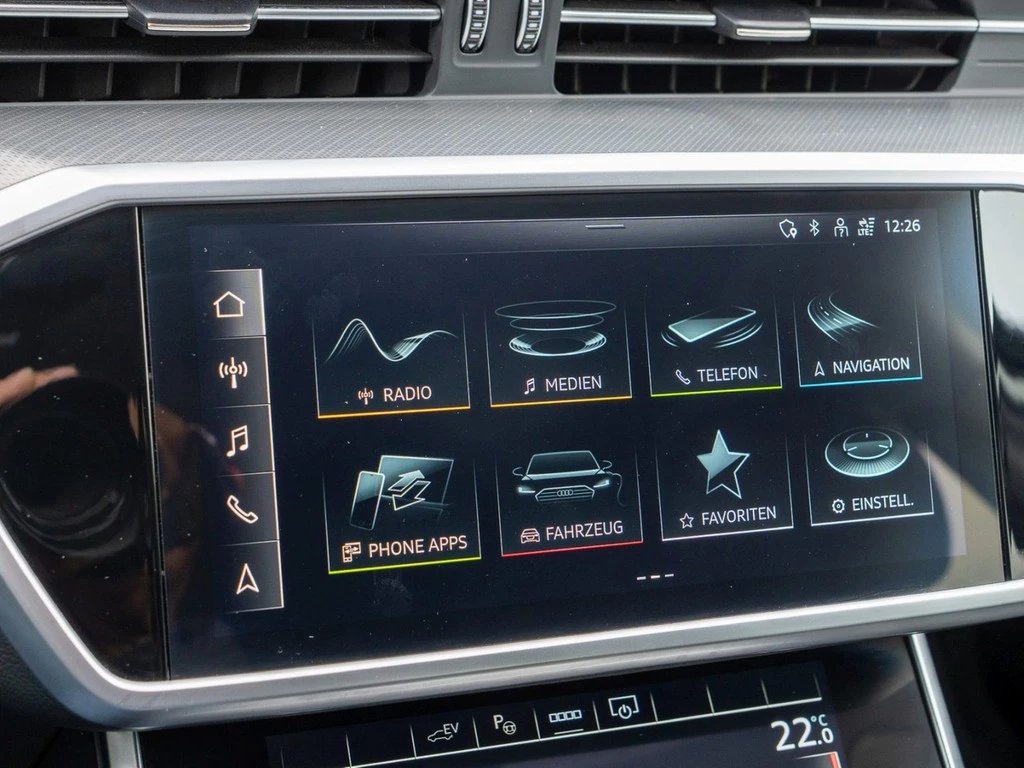 Audi A6 Avant 50 TFSIe S line Matrix ACC Kamera PDC+