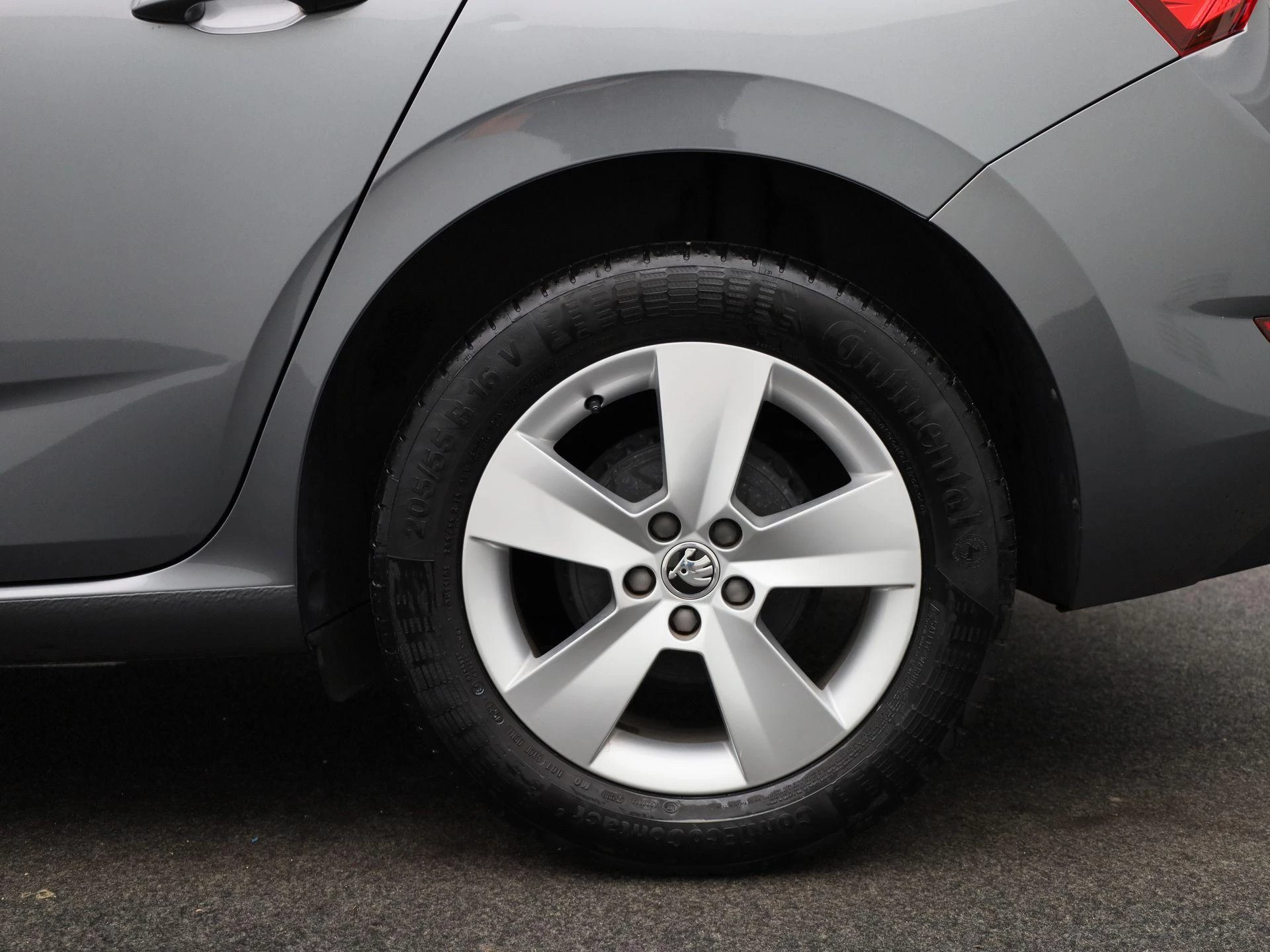 Škoda-Scala-image-12