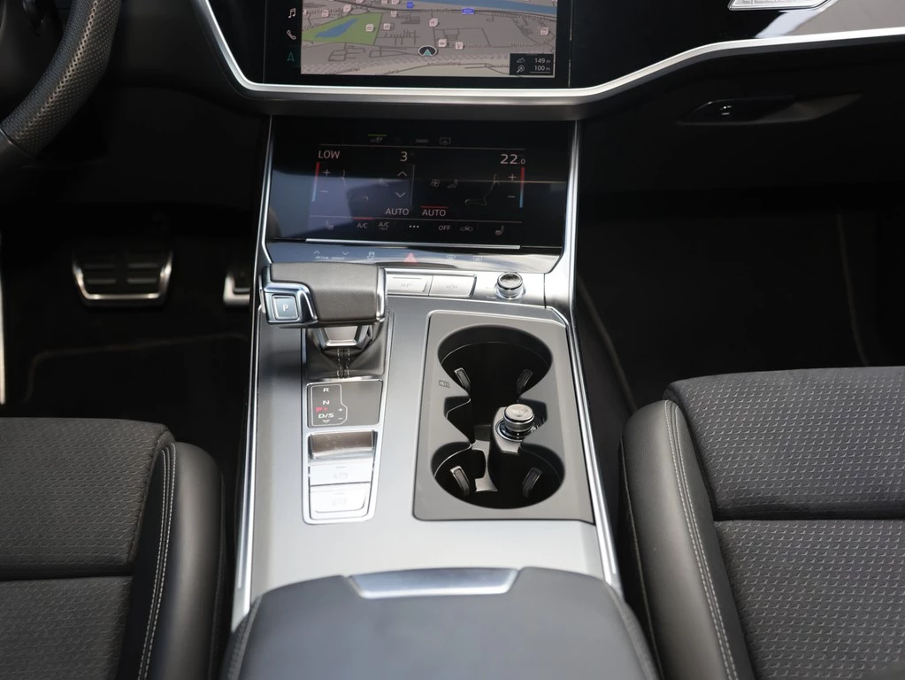 Audi A6 Avant 55 TFSI e quattro sport Matrix LED