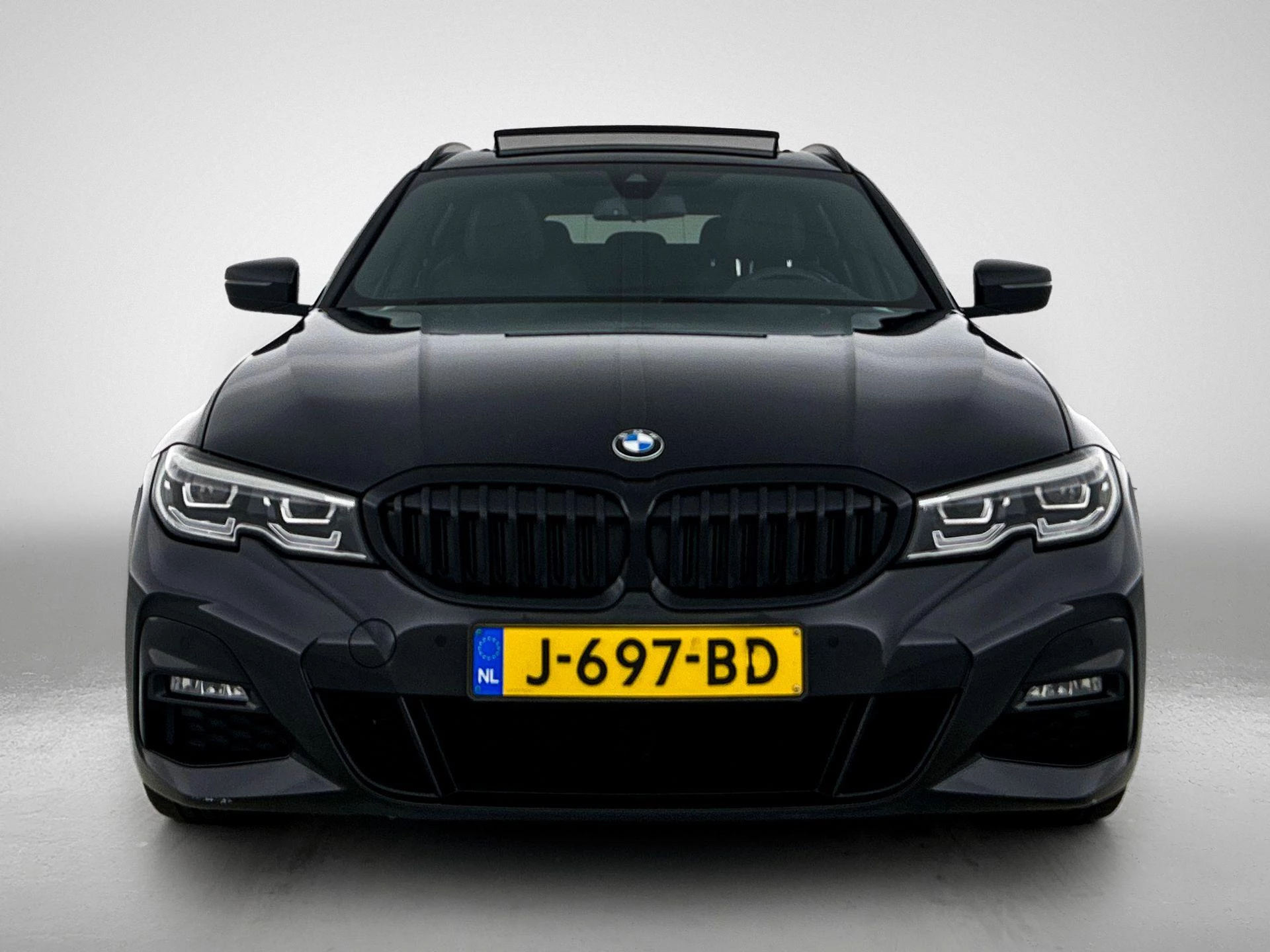 BMW-3 Serie-image-4