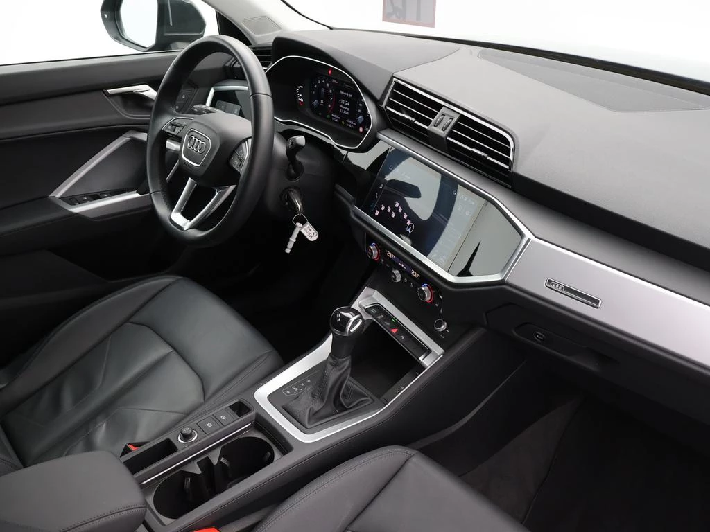 Audi-Q3-image-2