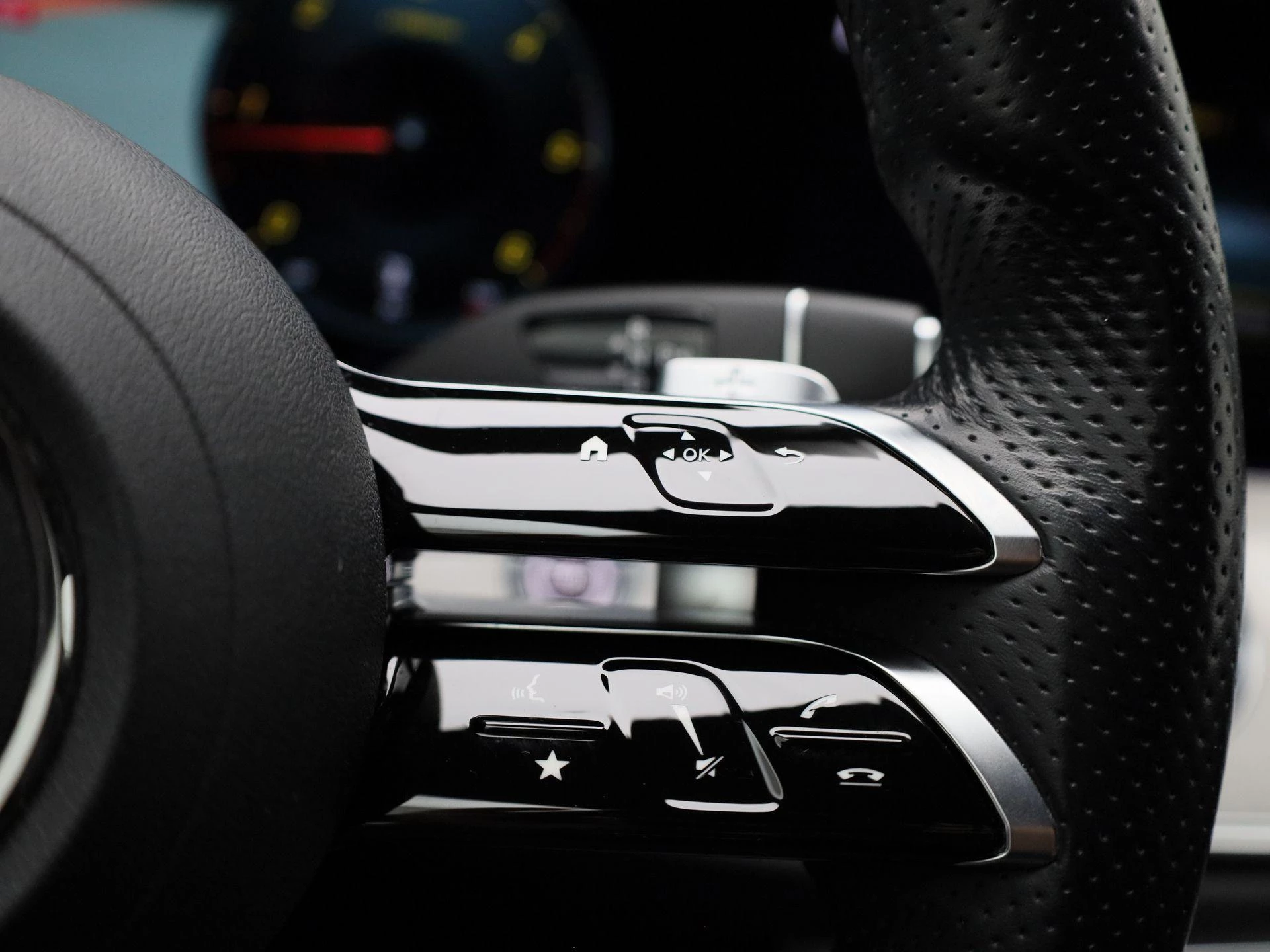 Mercedes-Benz-Classe E-image-23