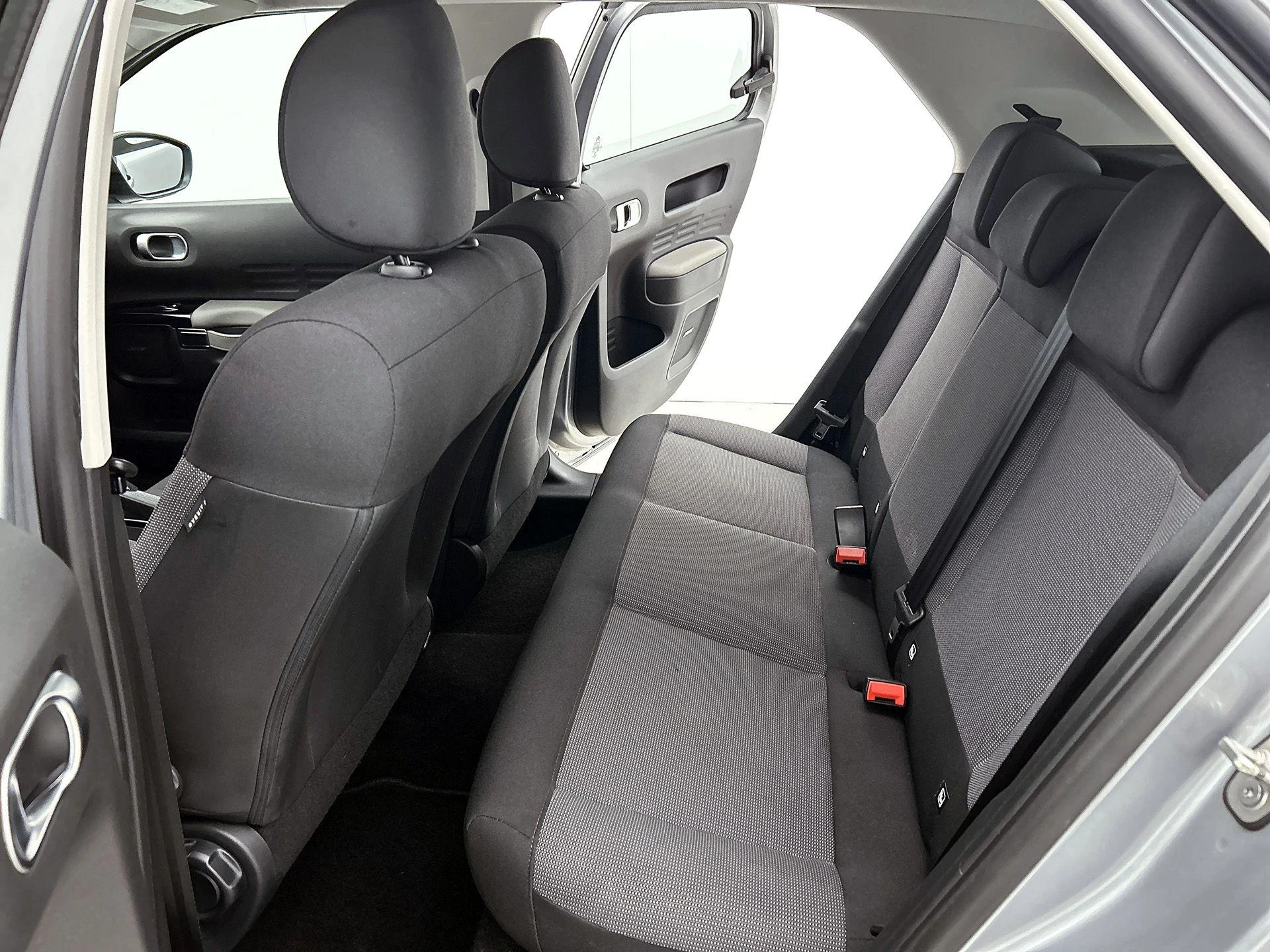 Citroën-C4 Cactus-image-26