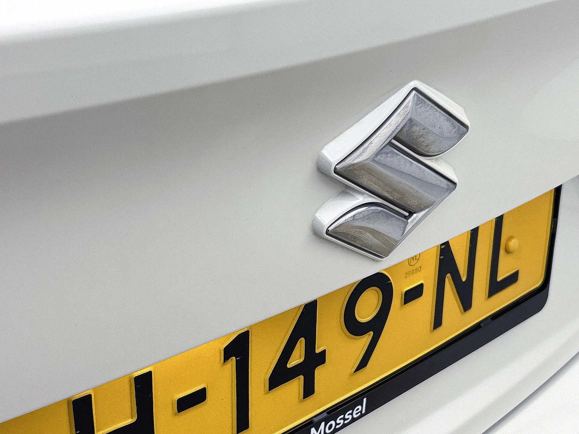 Suzuki-Ignis-image-14