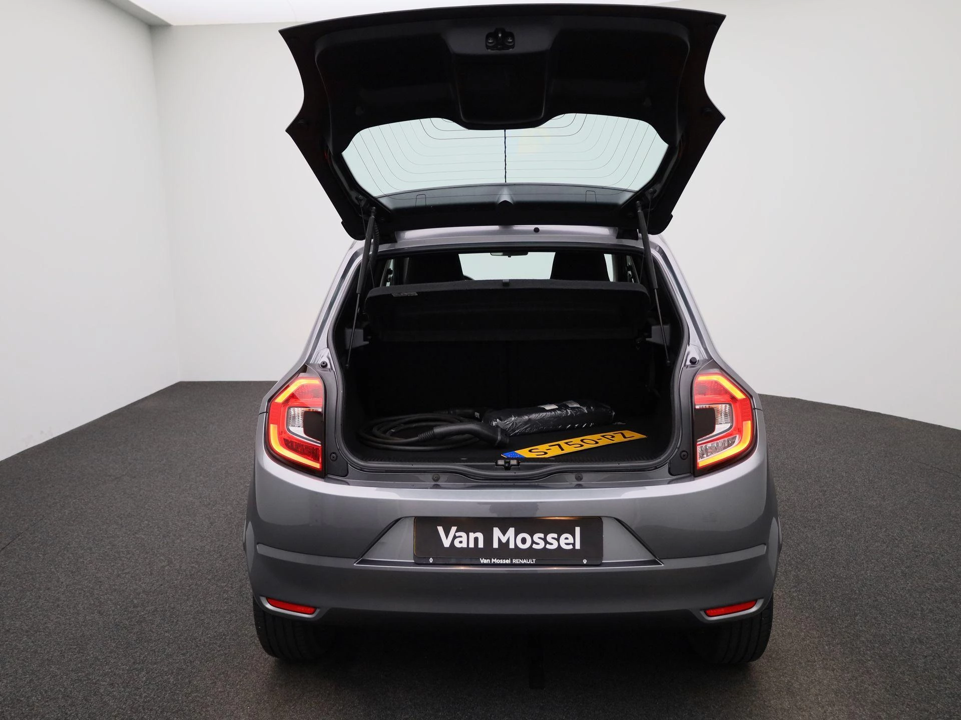 Renault-Twingo-image-13