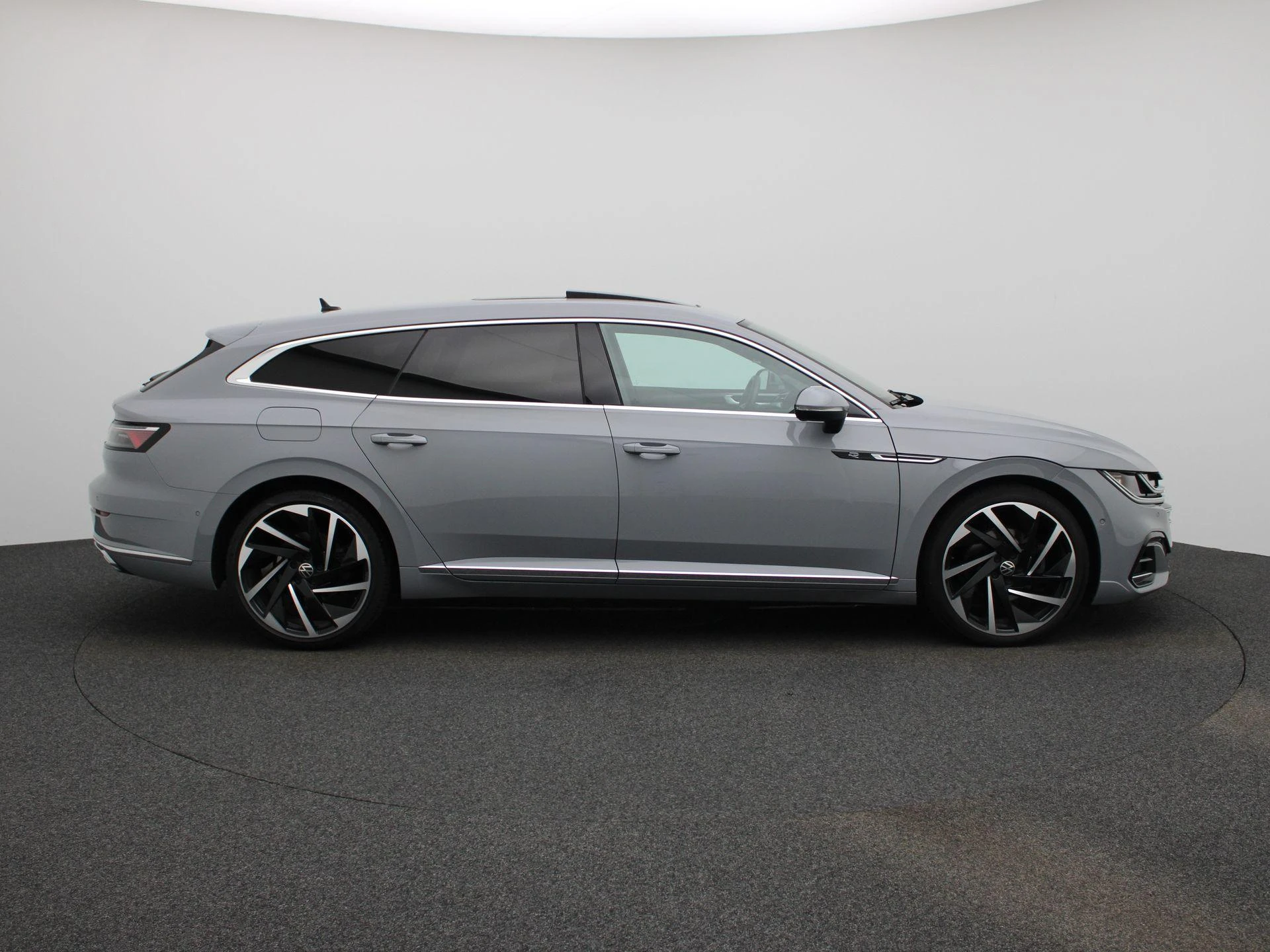 Volkswagen-Arteon-image-5