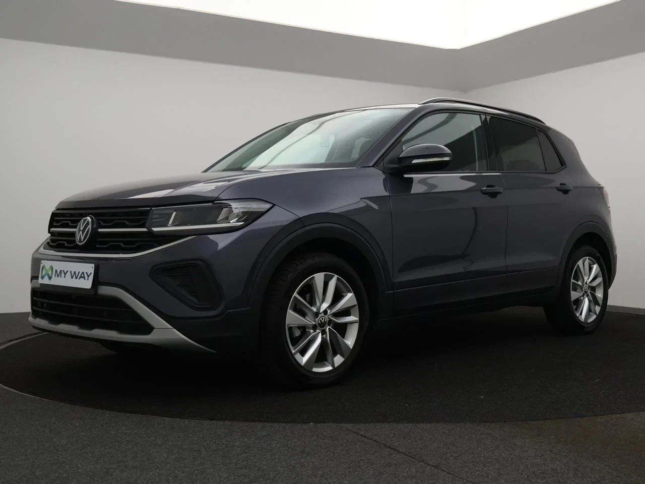 Volkswagen-T-Cross-image-0