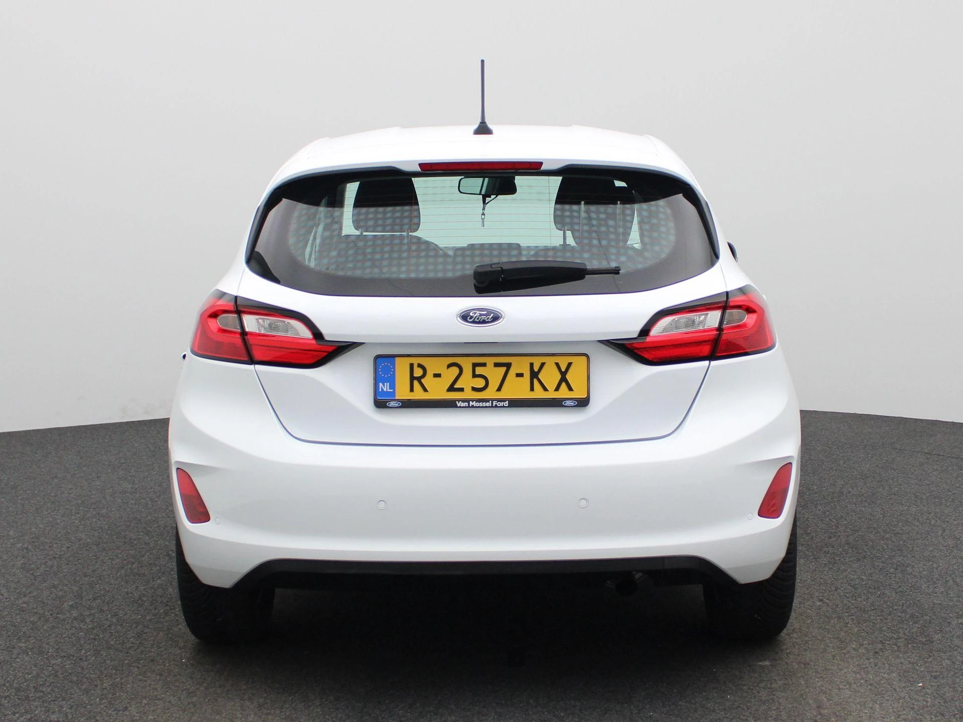 Ford-Fiesta-image-4