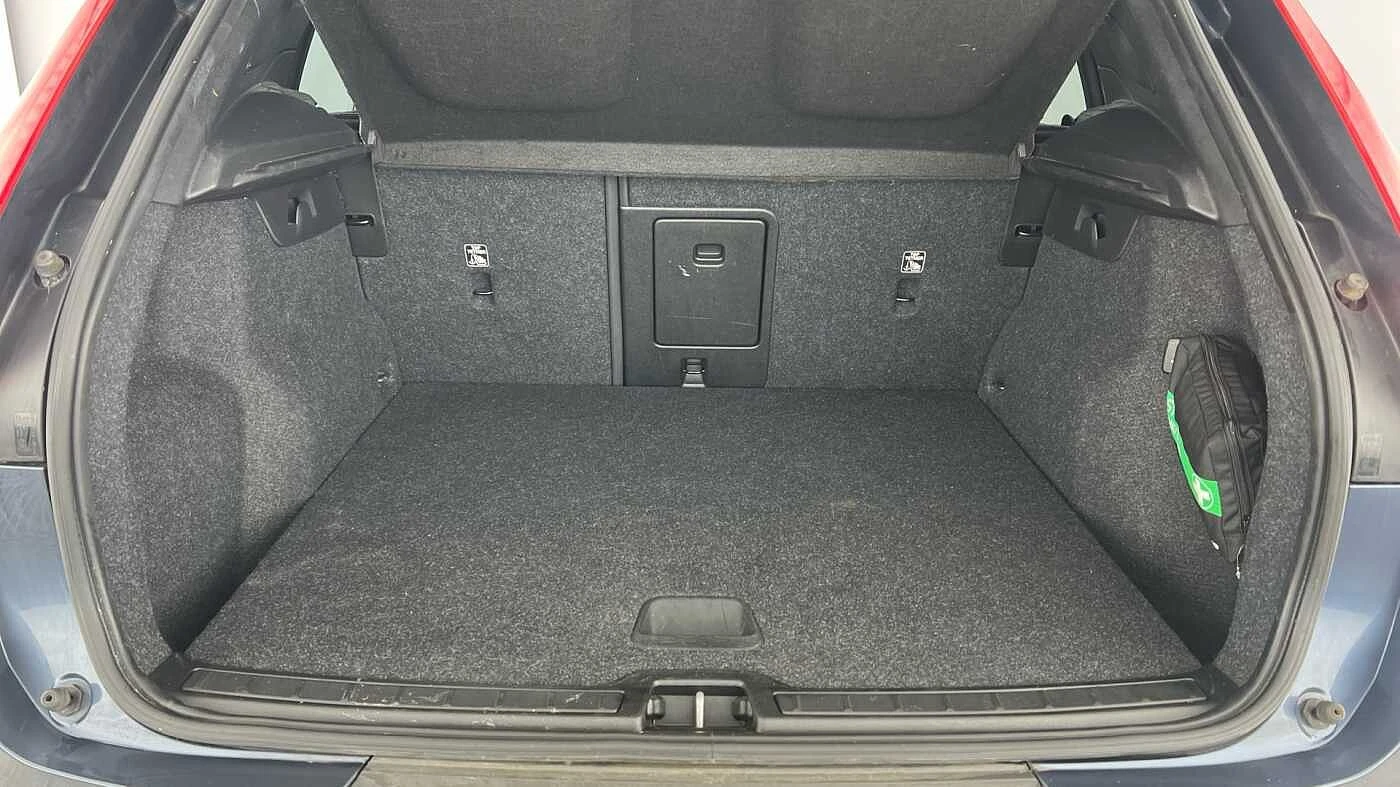Volvo-XC40-image-4