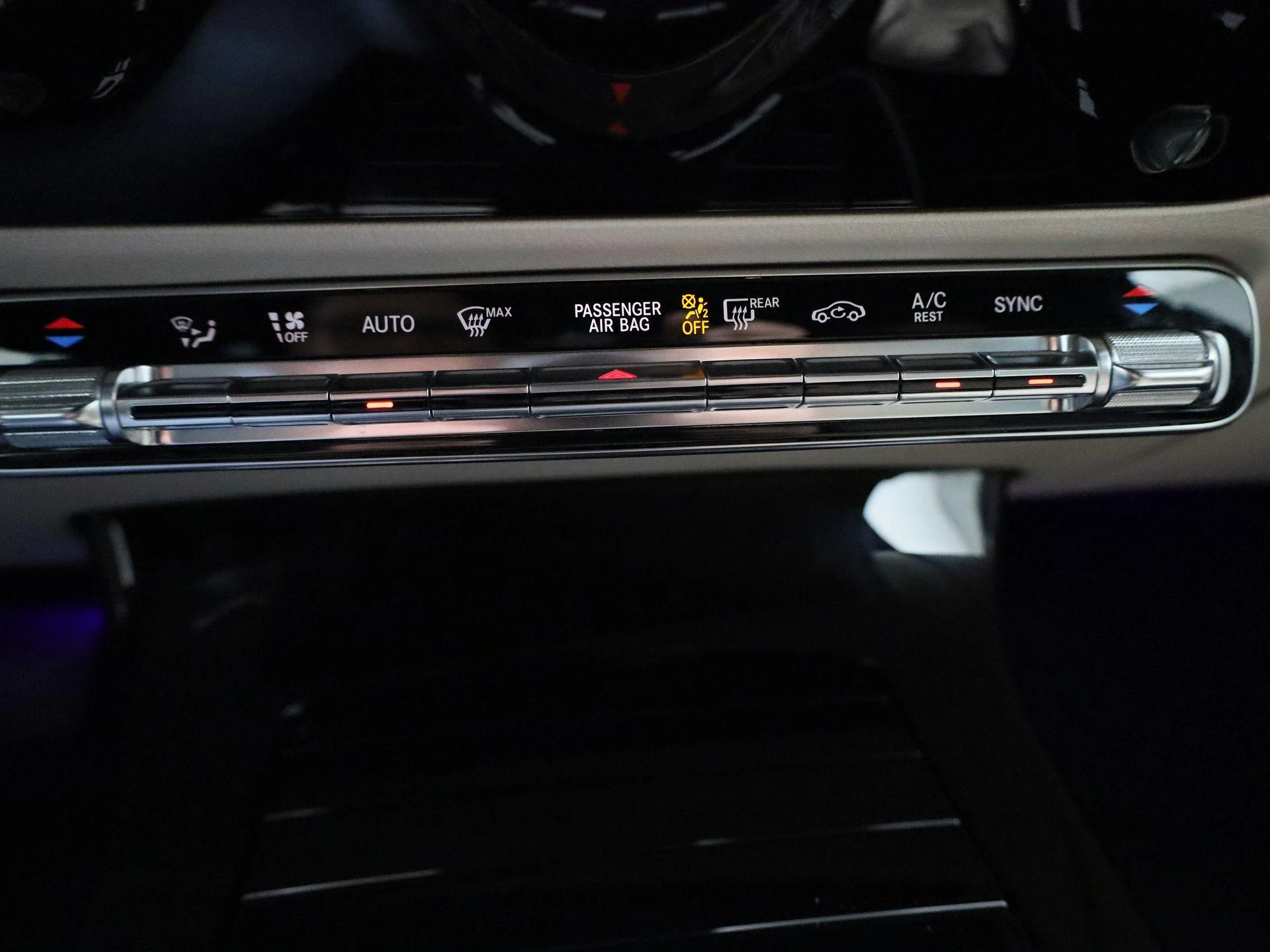 Mercedes-Benz-A-Klasse-image-25