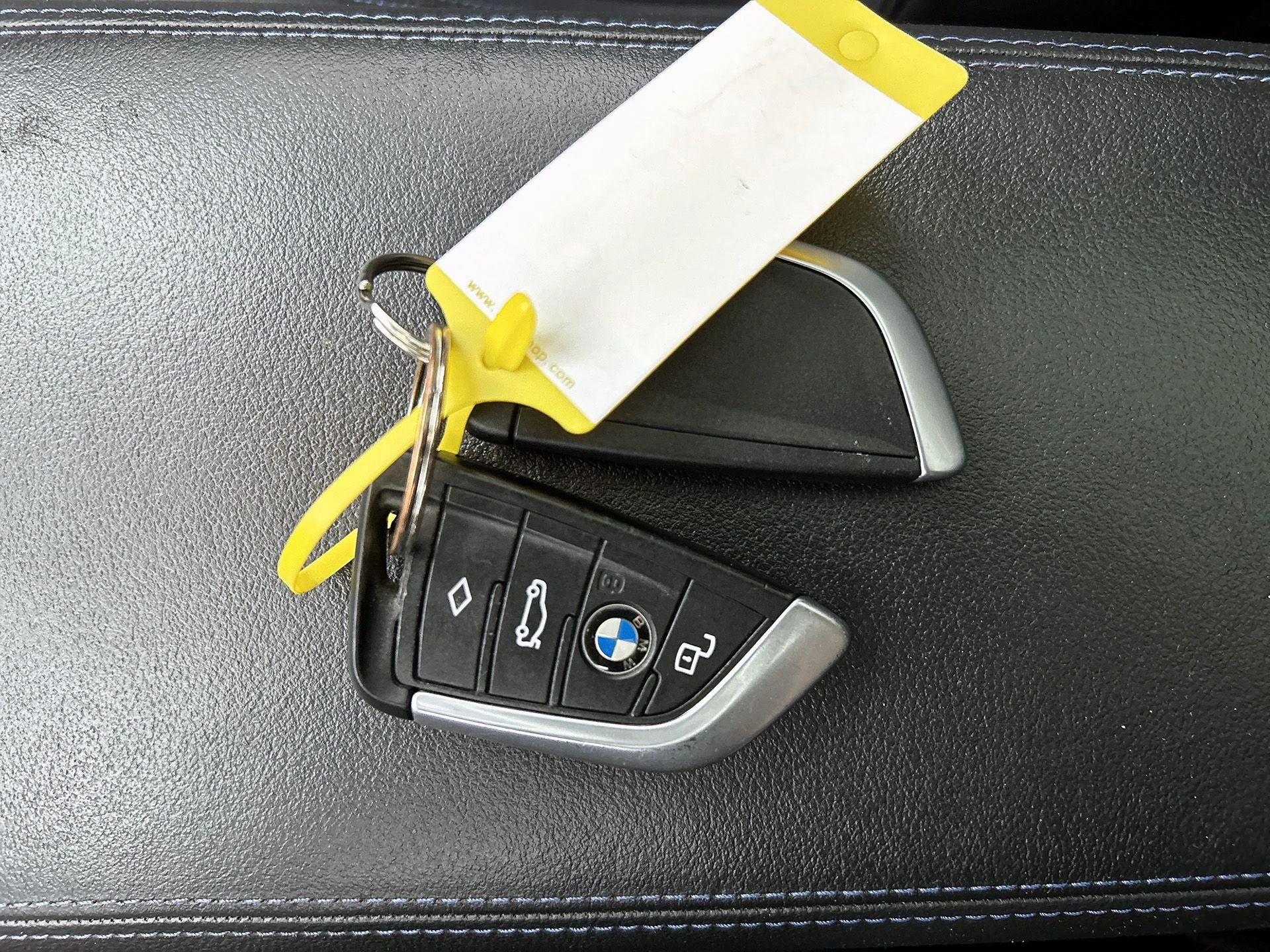 BMW-3 Serie-image-45