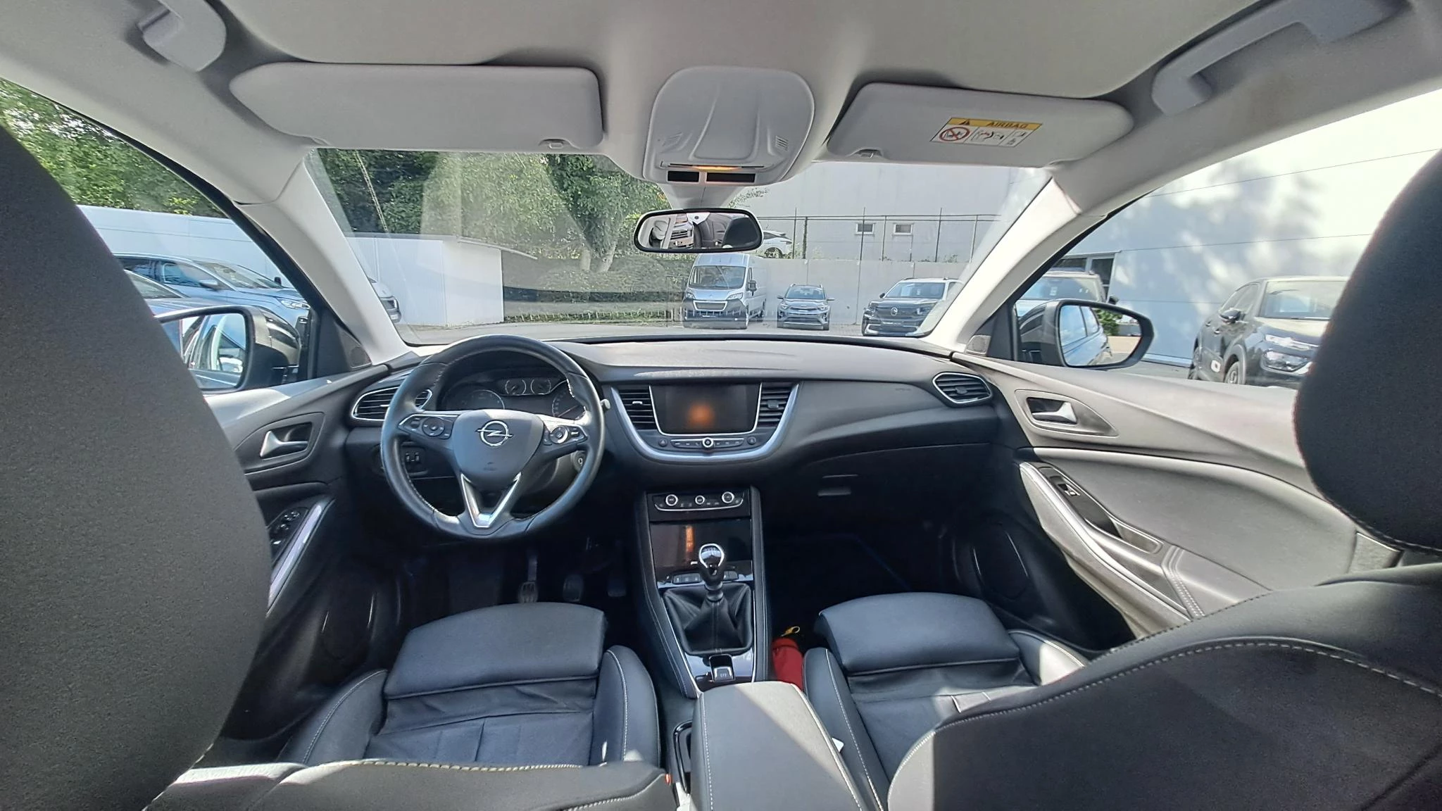 Opel-Grandland X-image-10