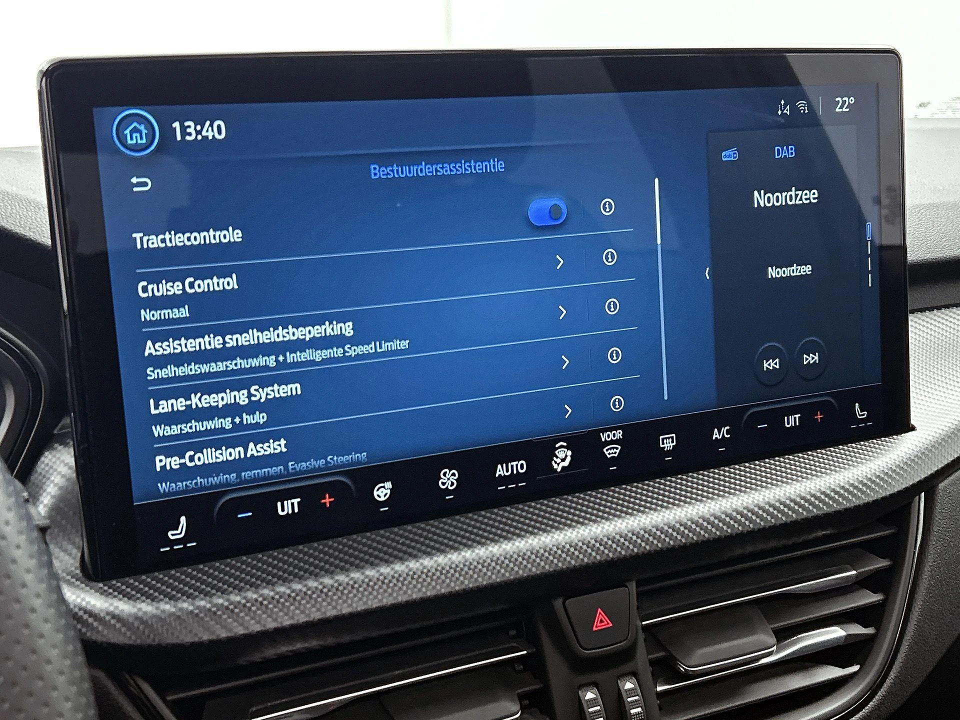 Ford-Kuga-image-14
