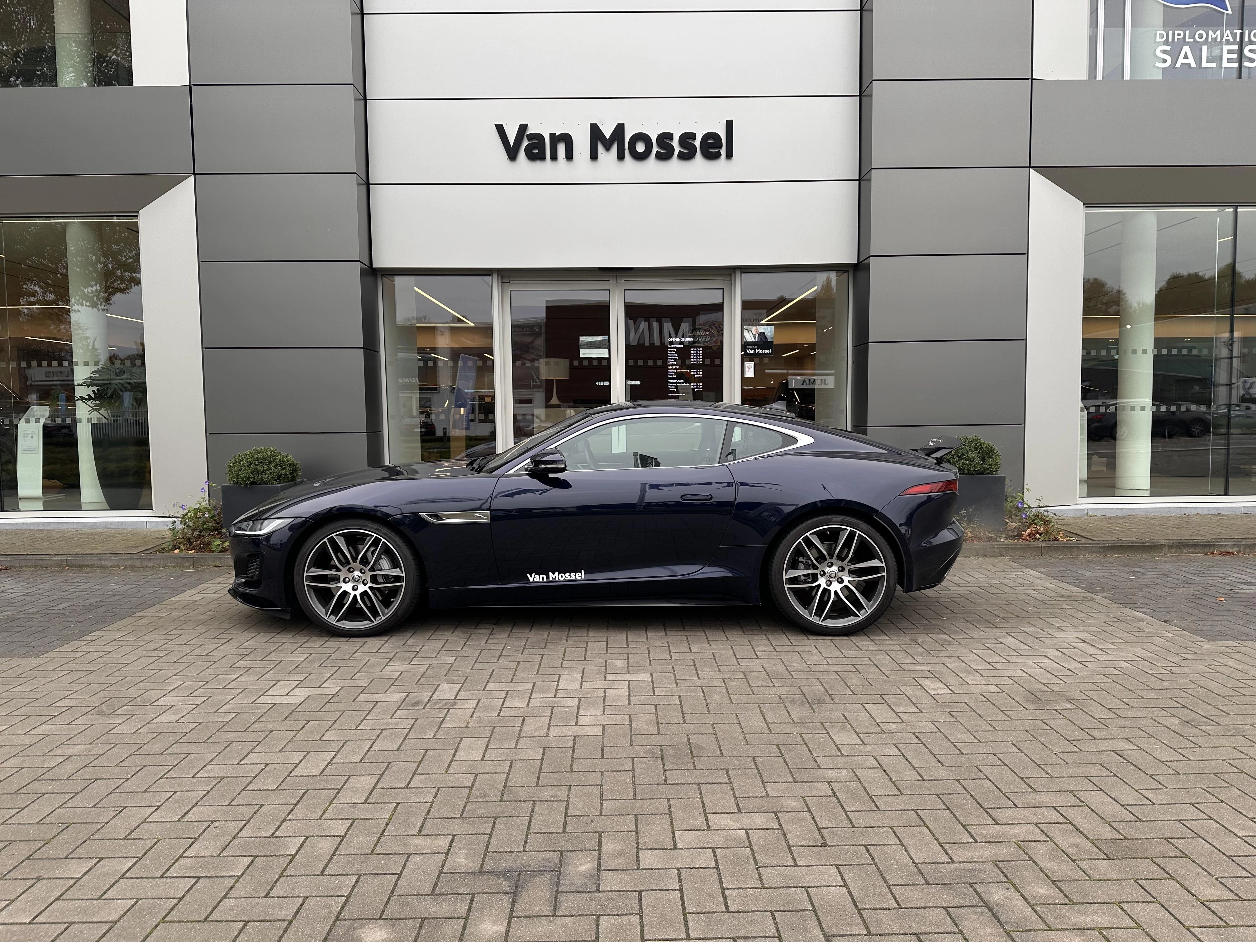 Jaguar-F-Type-image-2